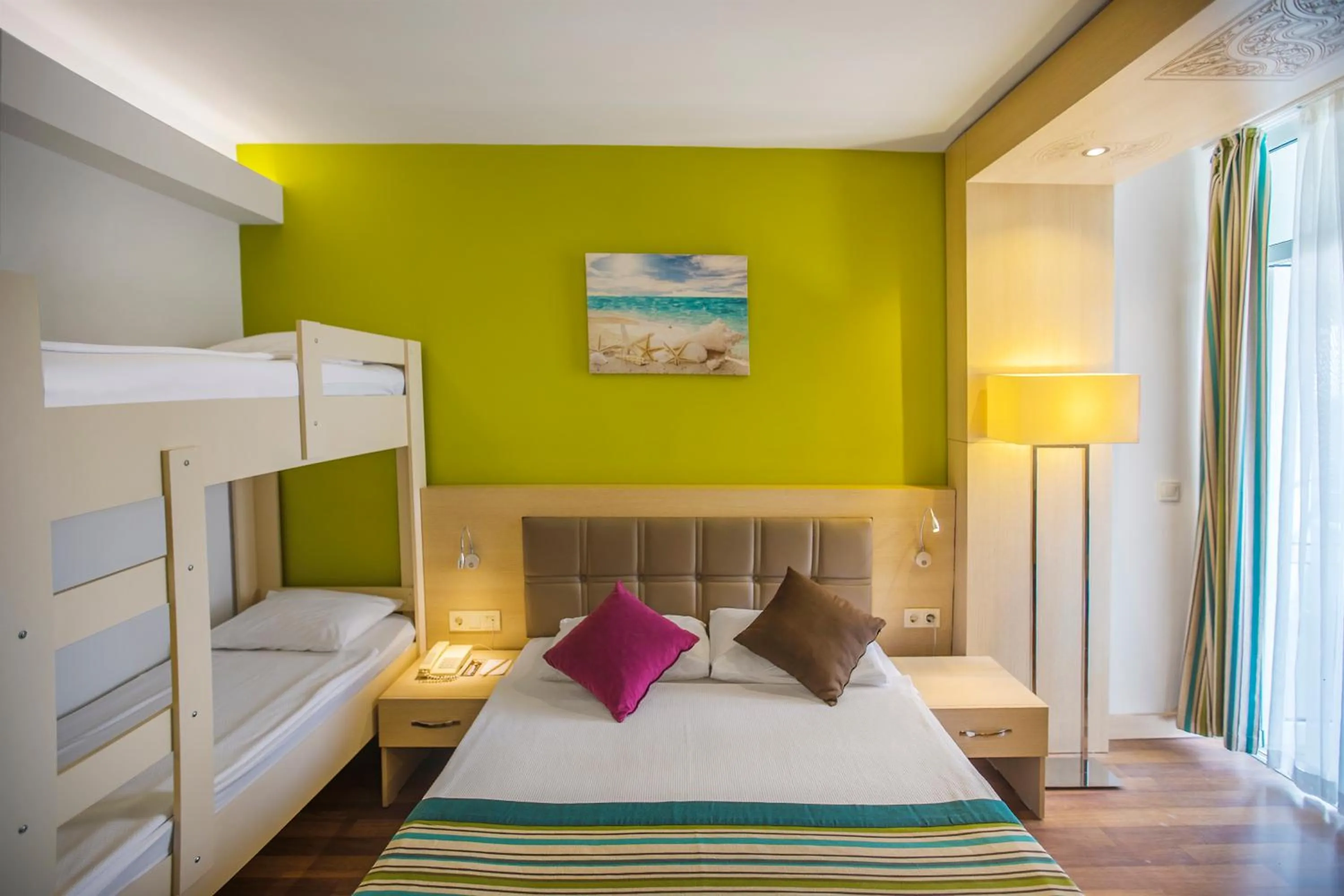 Photo of the whole room in MIRA MERIDIA BEACh RESORT HOTEL