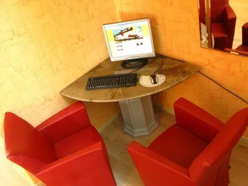 Business facilities in Hotel 4 Hufen