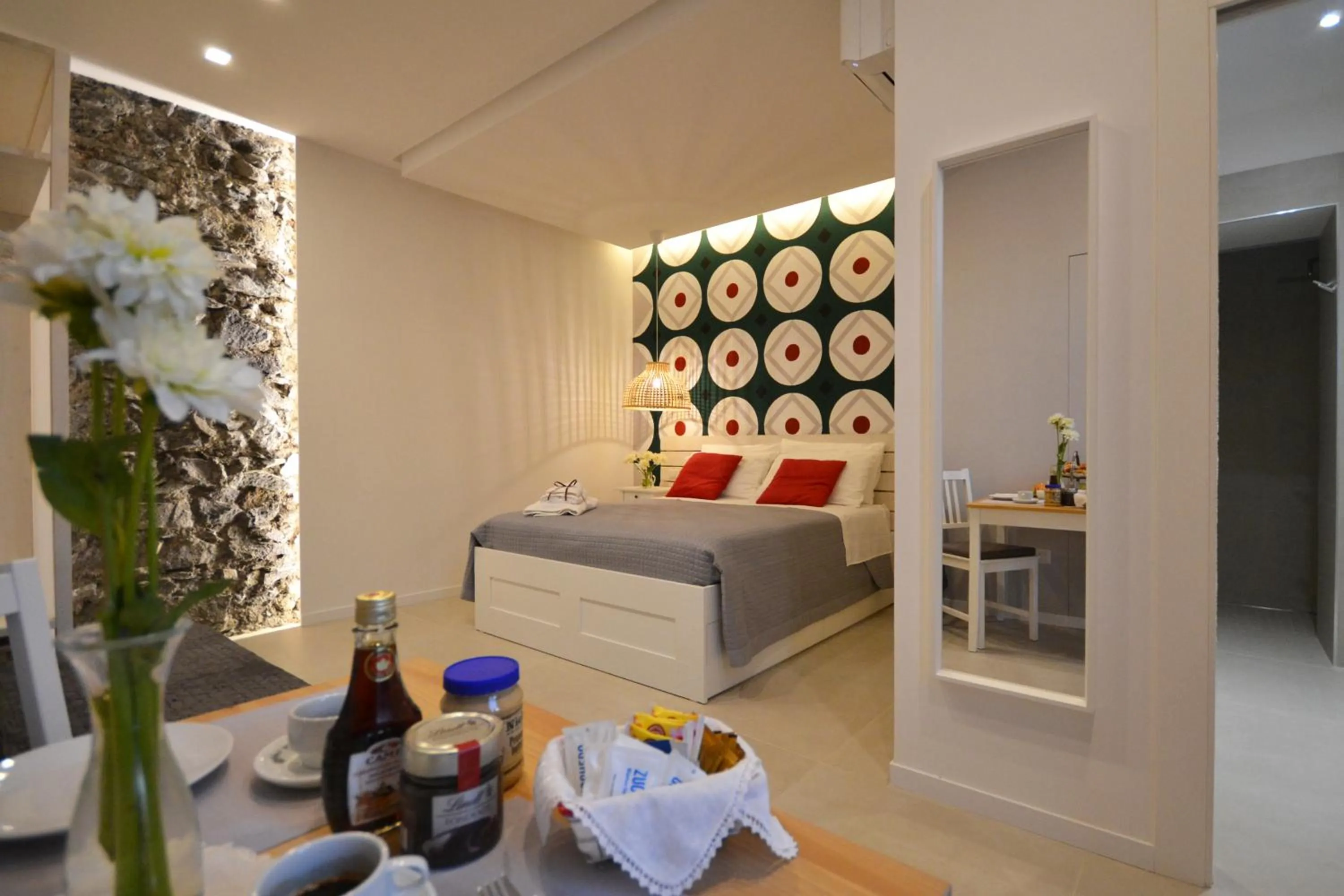 Photo of the whole room, Bed in B&B Donna Marisa