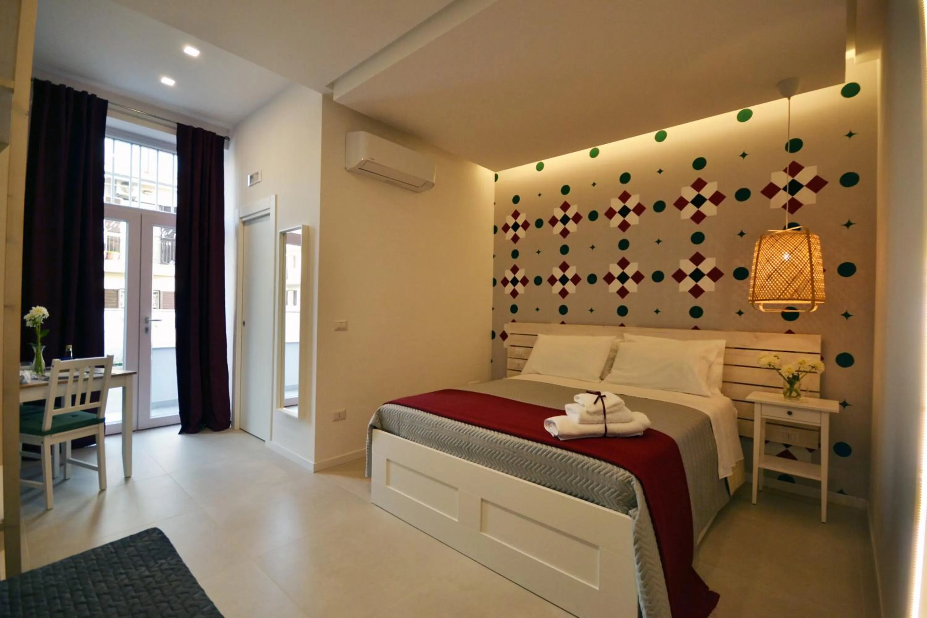 Photo of the whole room, Bed in B&B Donna Marisa