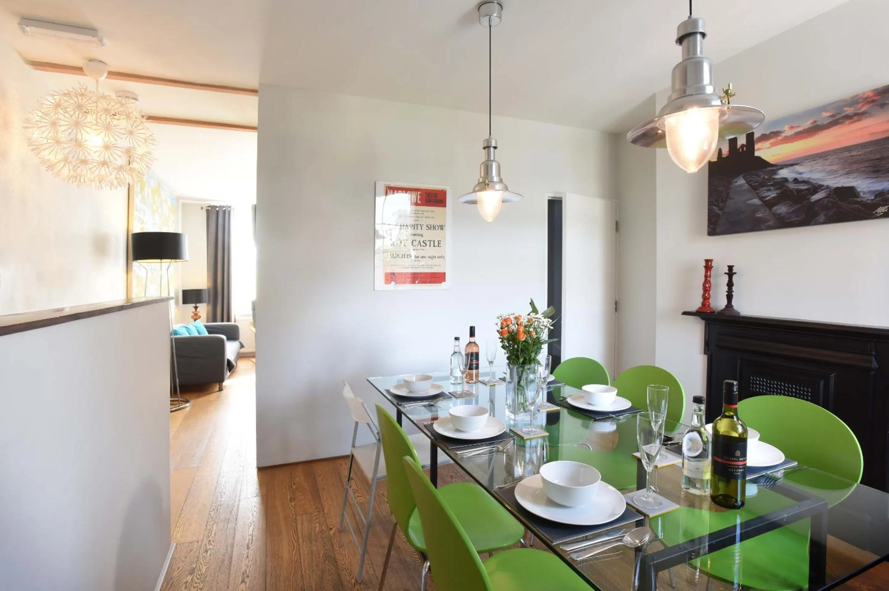 Dining area in Style Meets Soul - Famous Art House Close To Centre - Free Parking