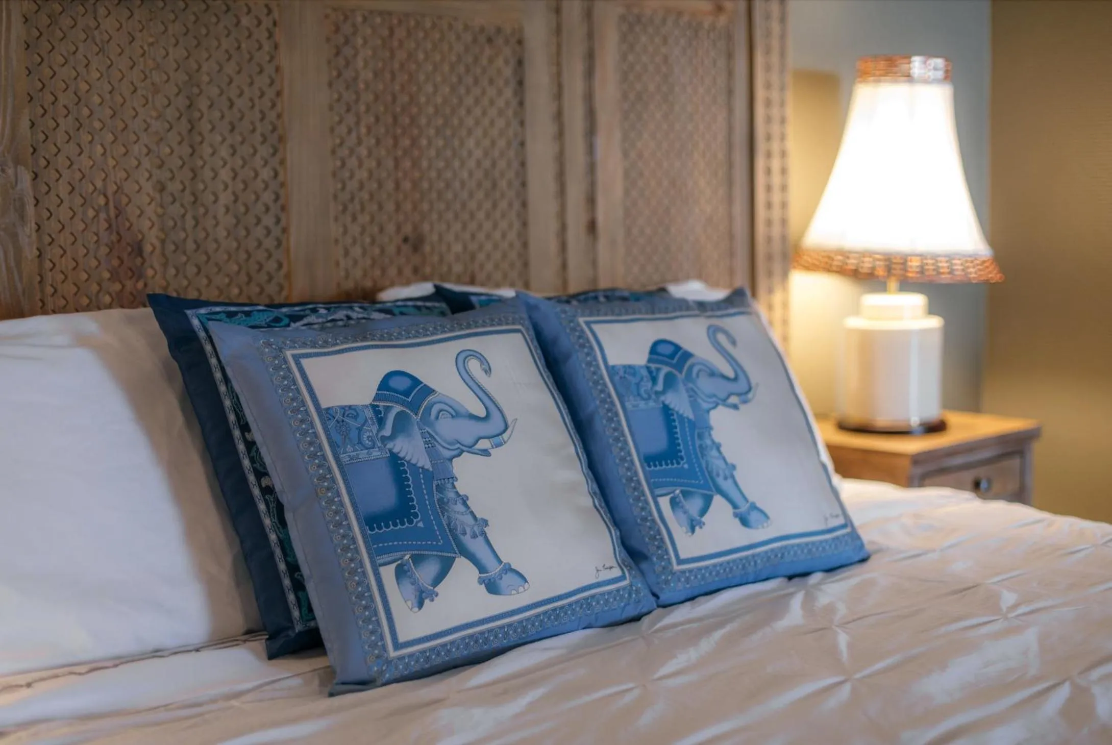 Bed in Bann at Oak Knoll Napa