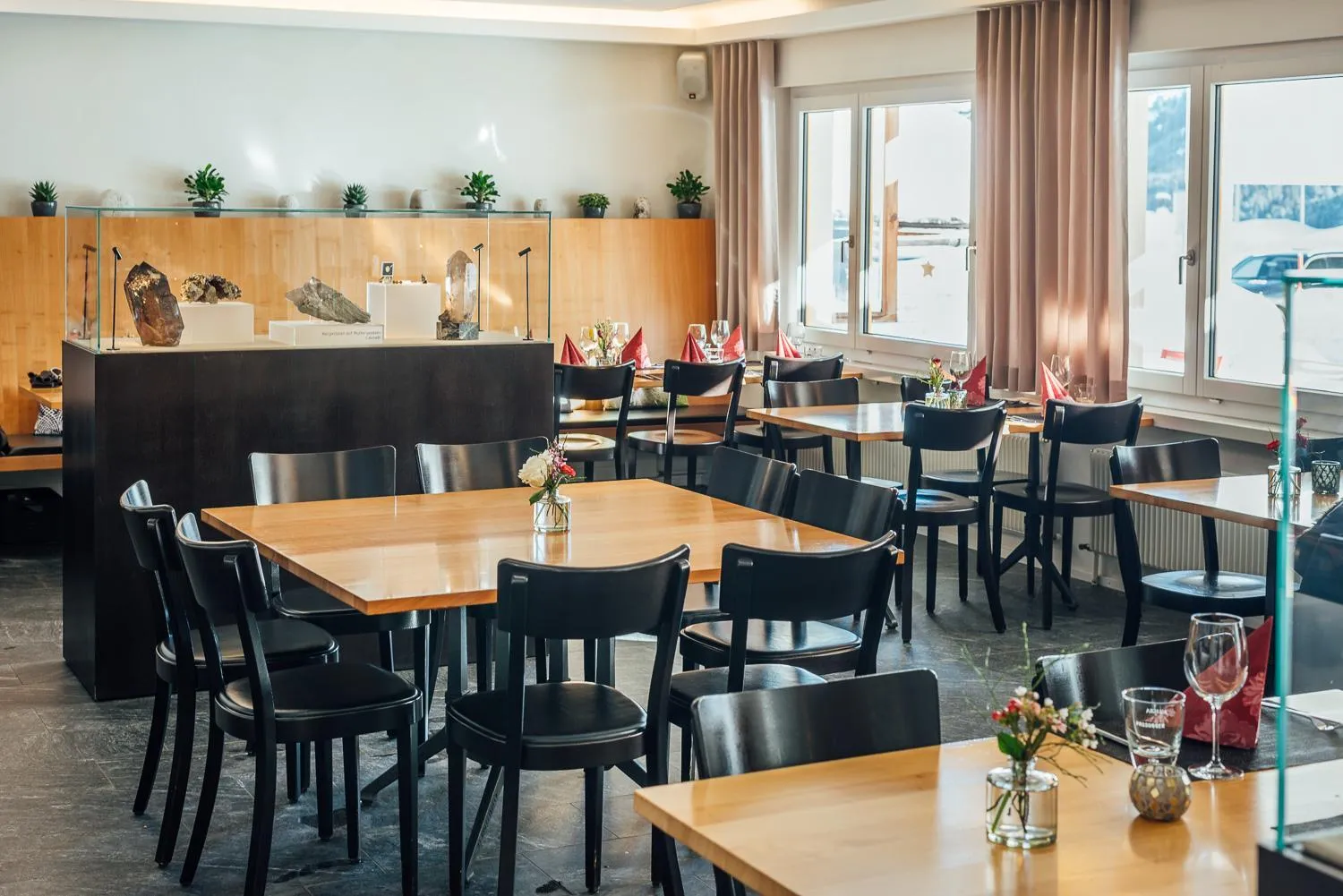 Restaurant/places to eat in Hotel Krüzli - dapi 1914