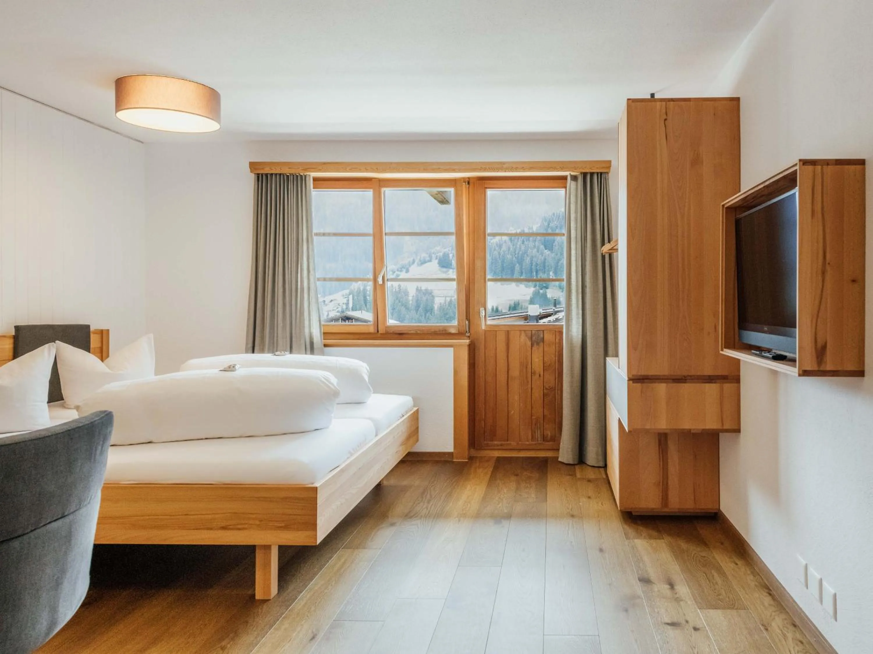 TV and multimedia, Bed in Hotel Krüzli - dapi 1914