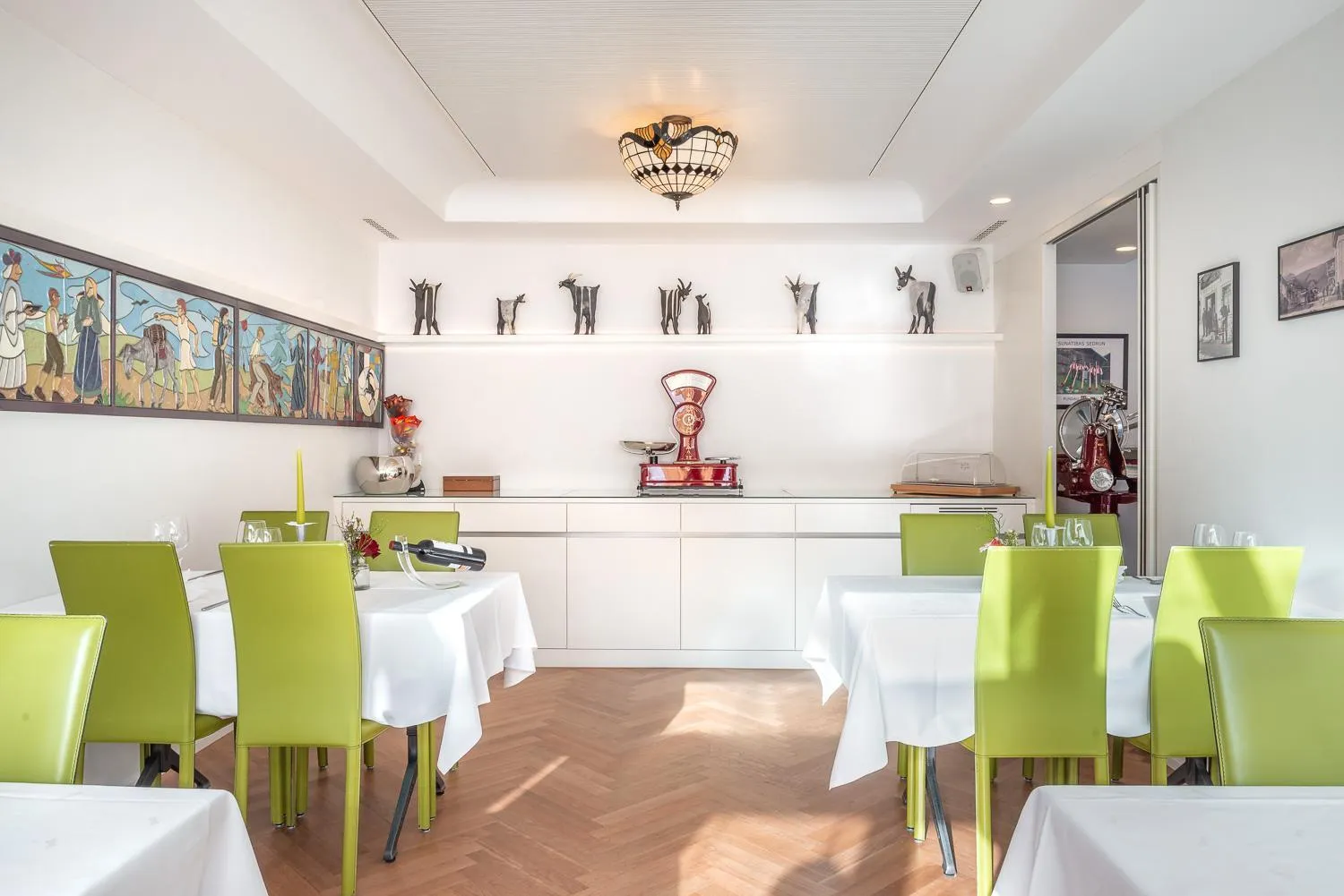 Restaurant/places to eat in Hotel Krüzli - dapi 1914