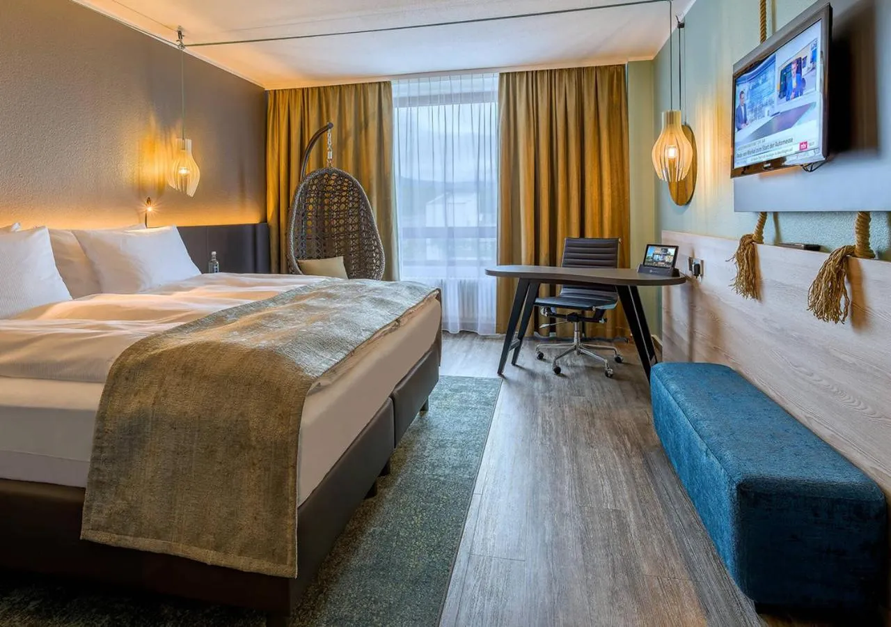 Bed in elaya frankfurt oberursel, Trademark Collection