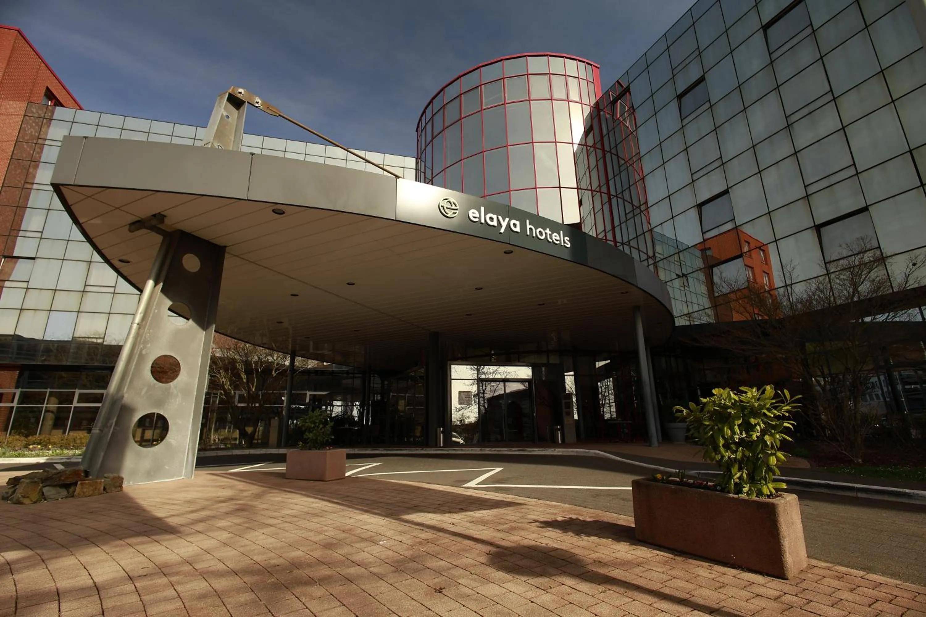Facade/entrance in elaya hotel frankfurt oberursel