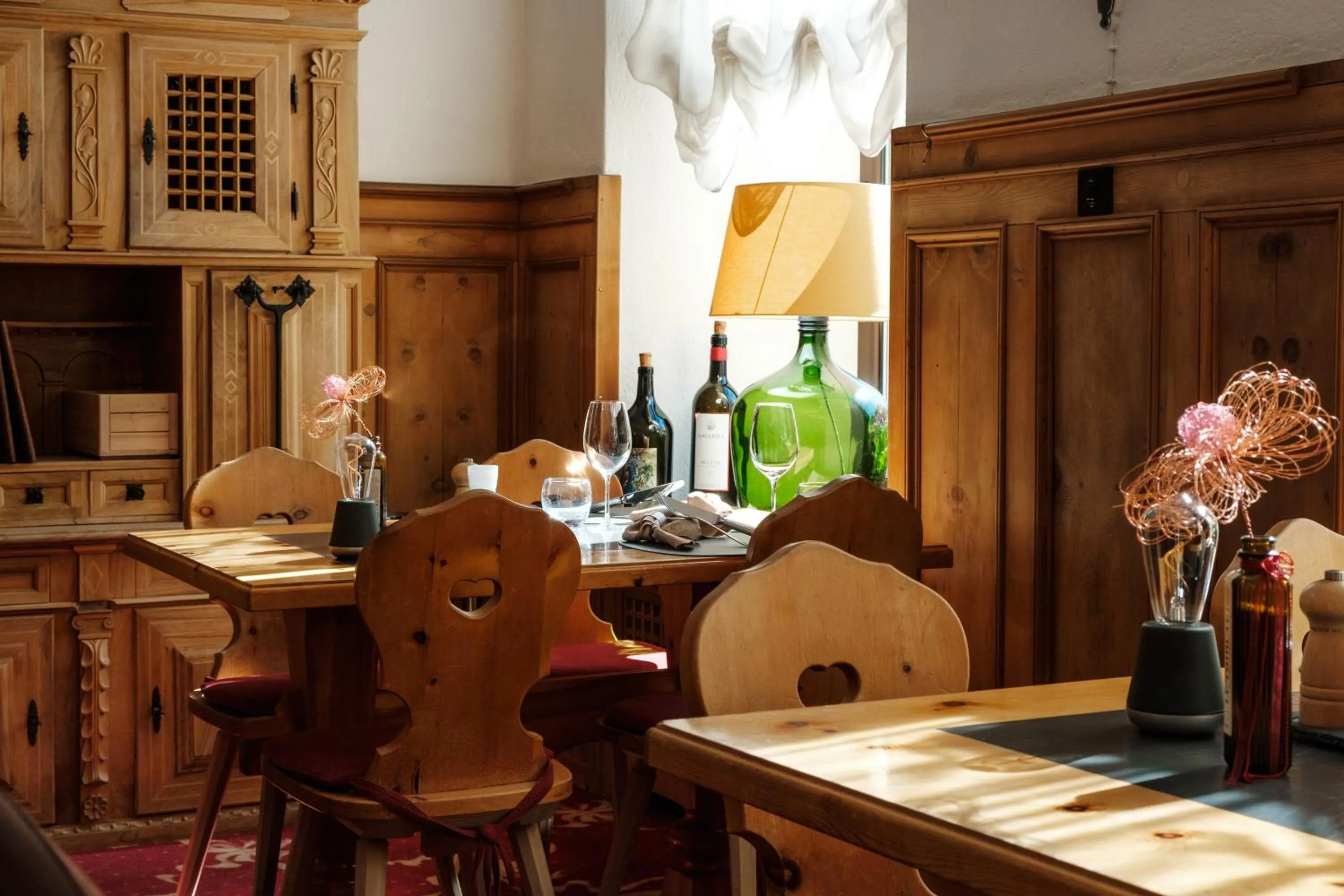 Restaurant/places to eat in Hotel Bernina