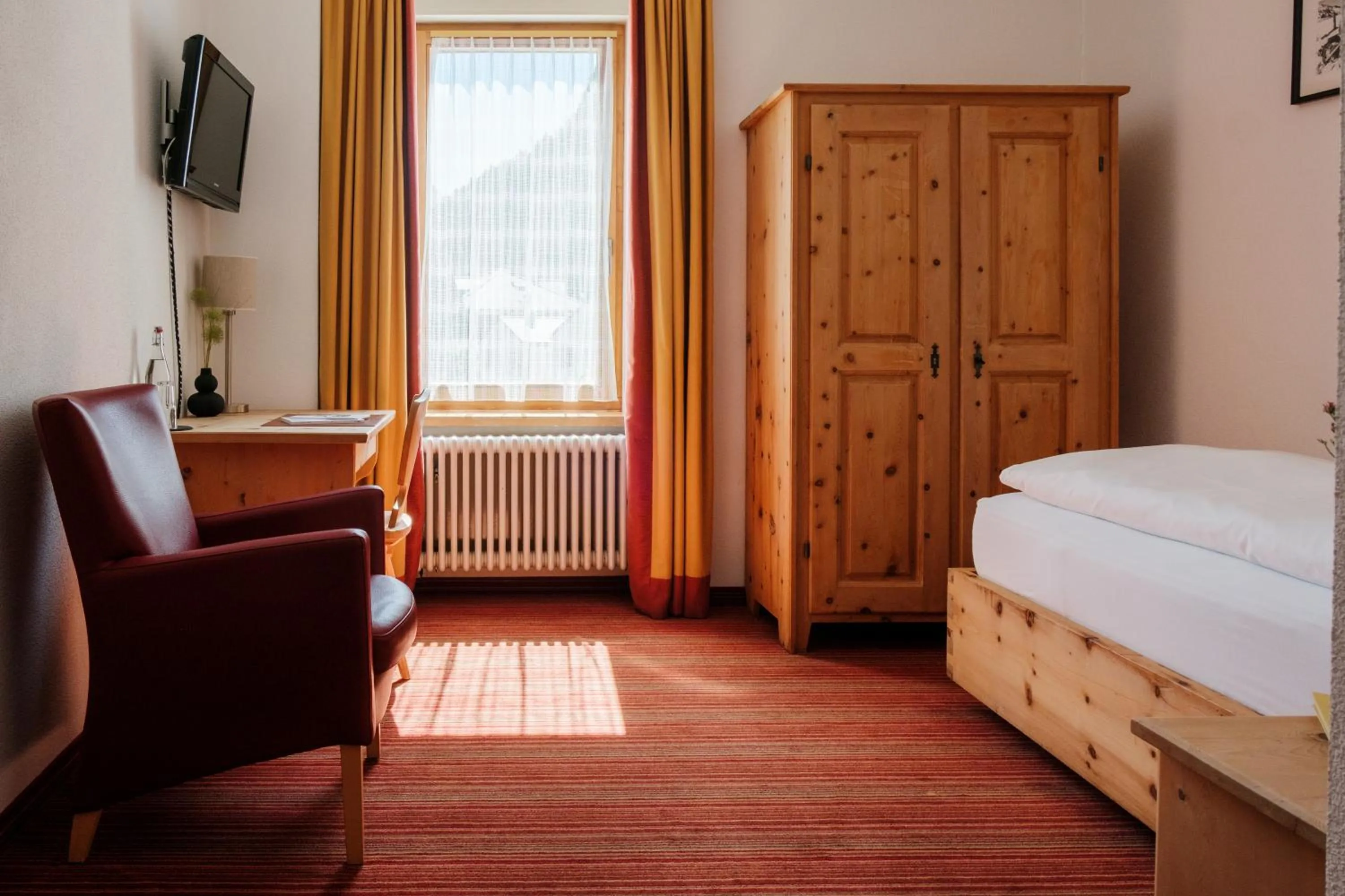 Bed in Hotel Bernina