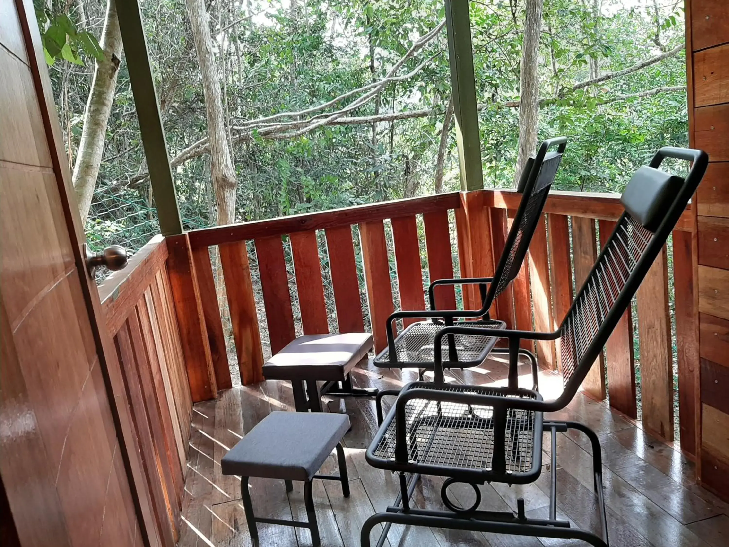 Quadruple Room with Balcony in Utan Teluk Nipah Quadruple Room with Balcony in Utan Teluk Nipah