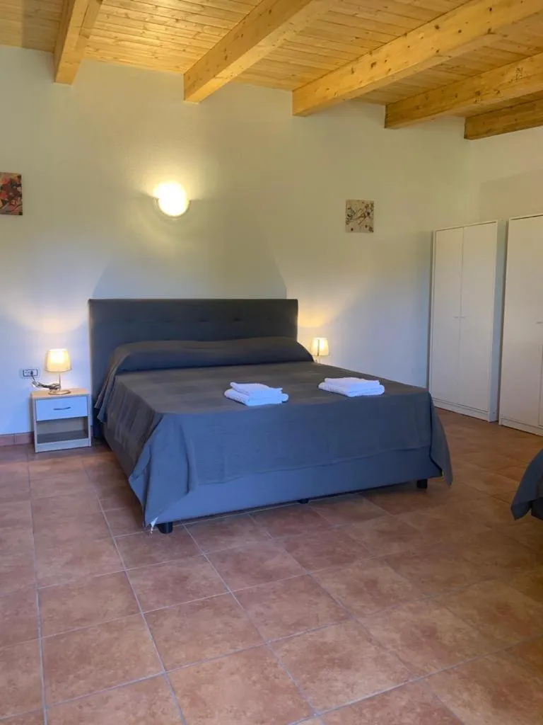 B&B BUICOVILLE CAMEROTA