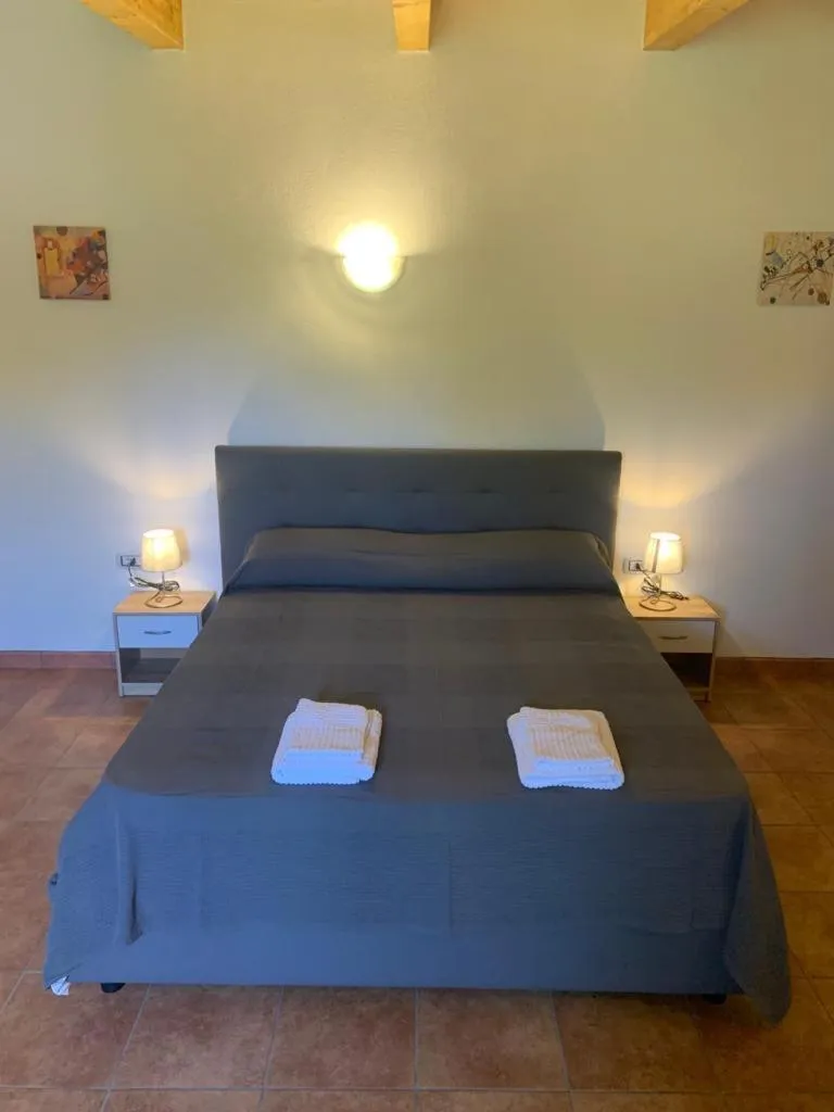 B&B BUICOVILLE CAMEROTA