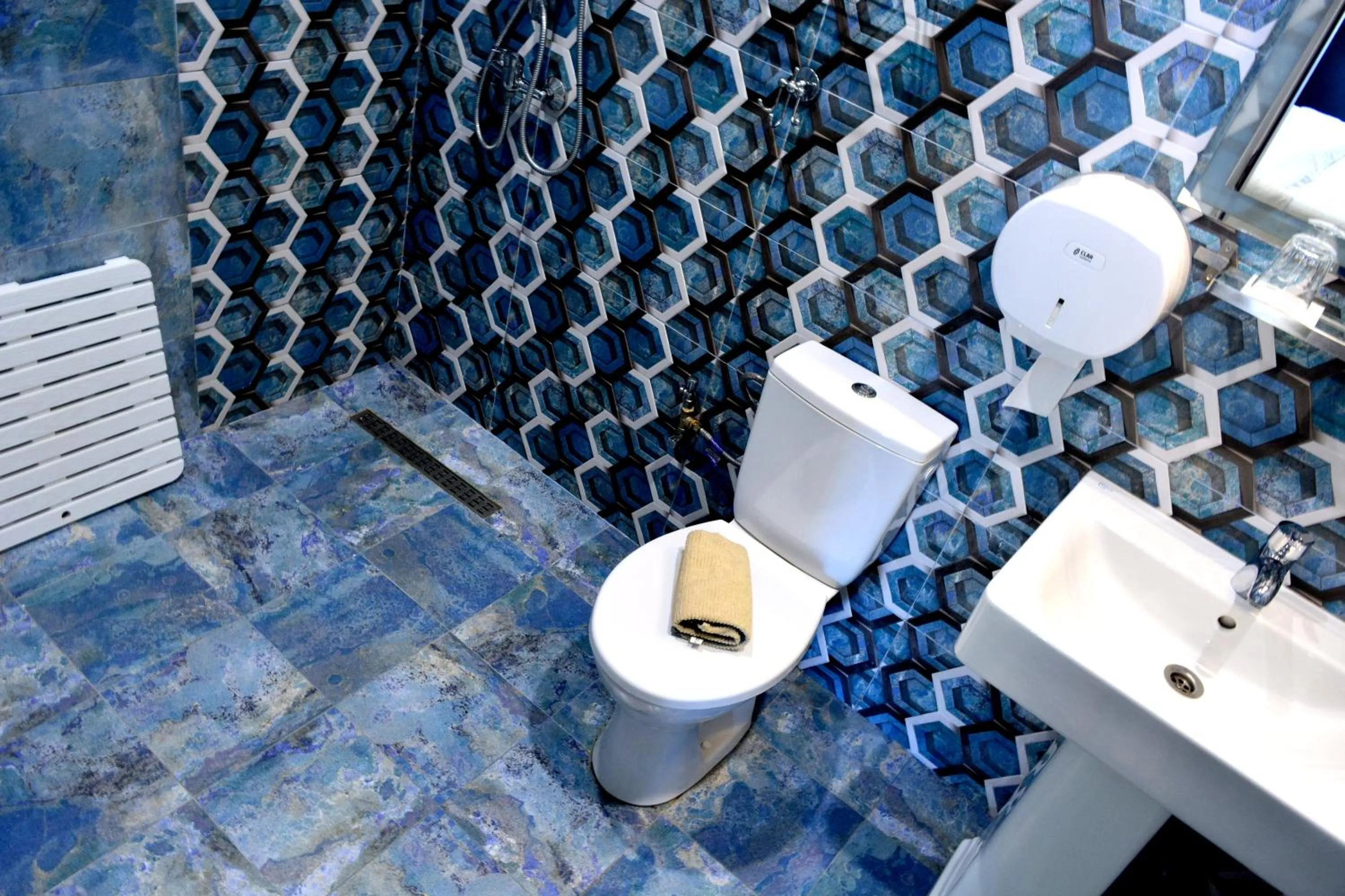 Arizet Boutique Mamaia