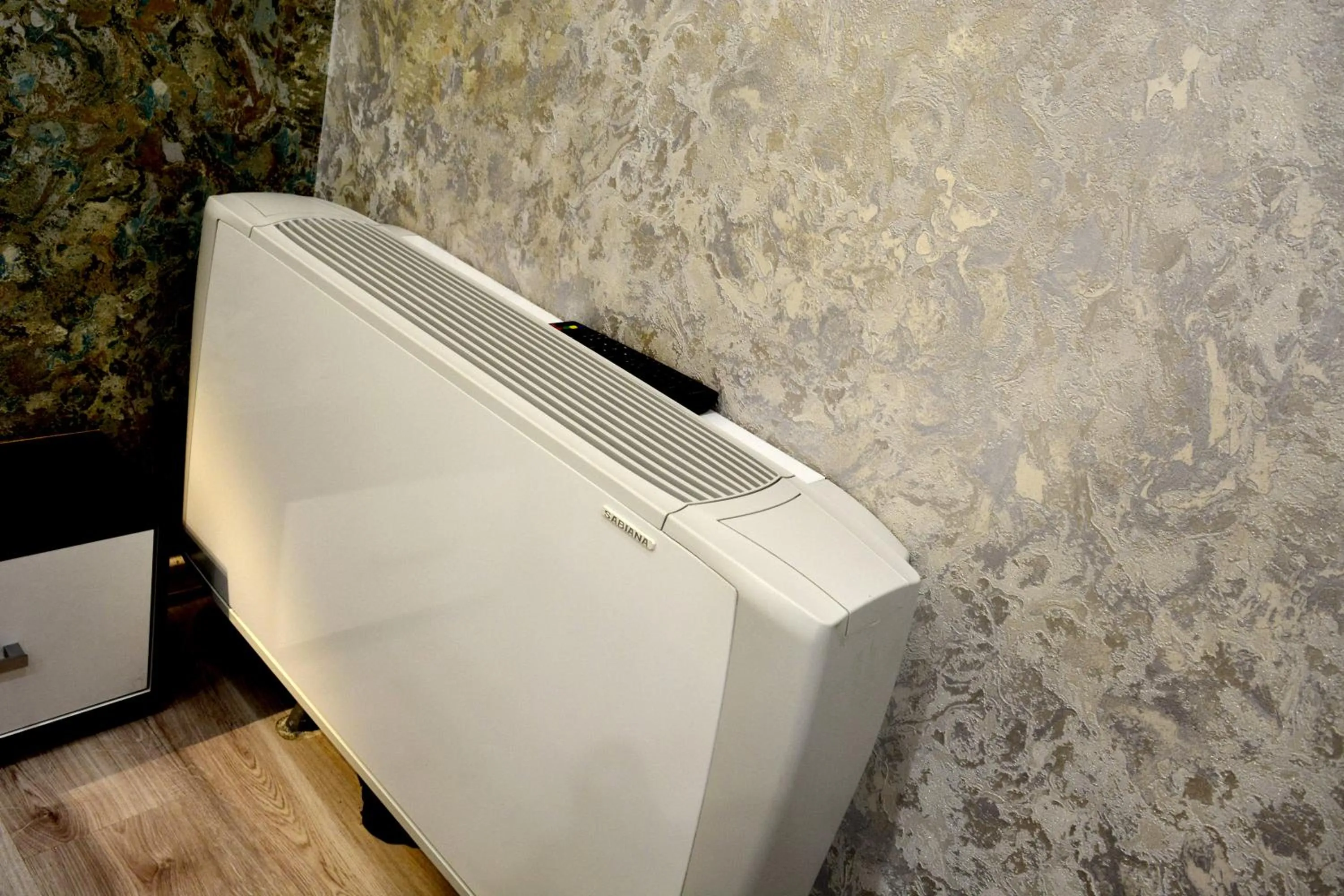 Arizet Boutique Mamaia