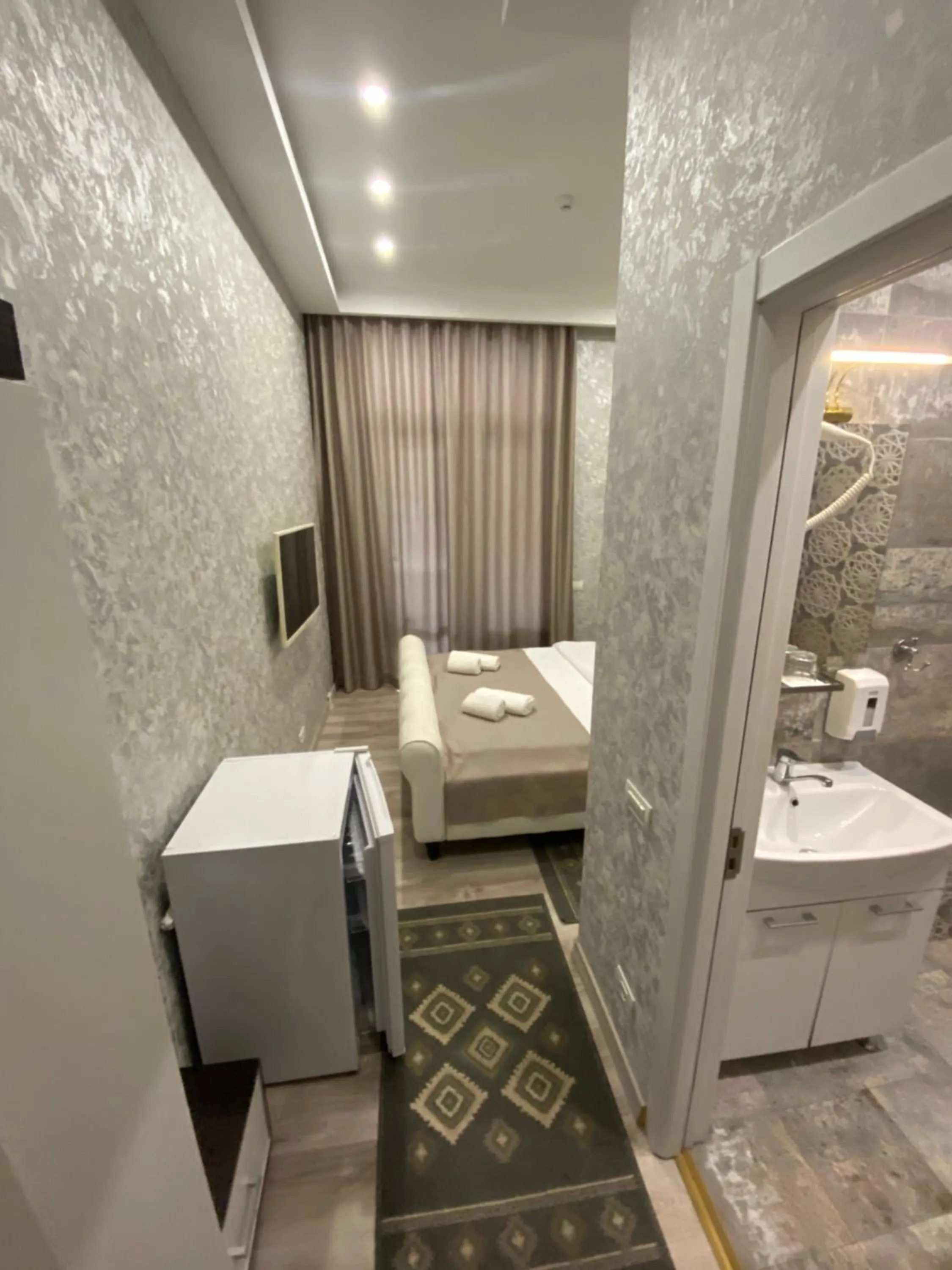 Bed in Arizet Boutique Mamaia