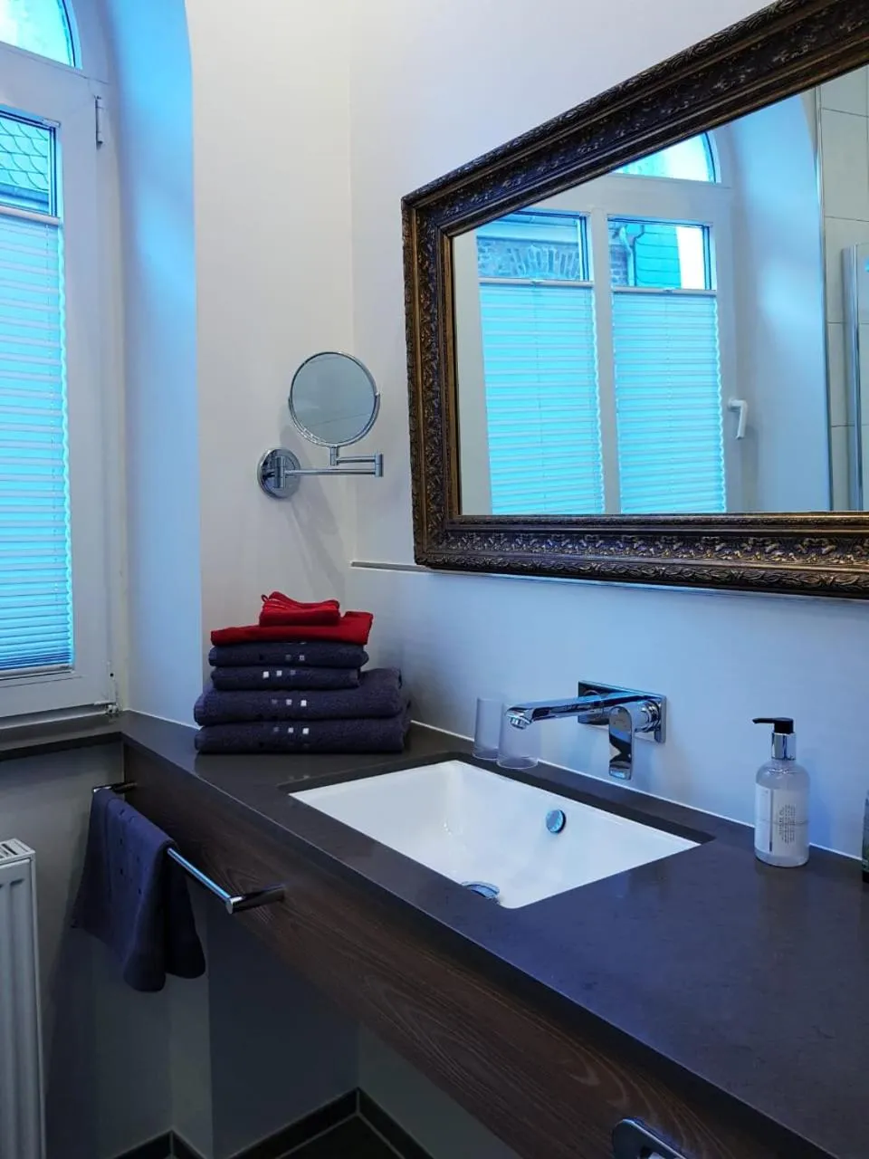 Bathroom in Hotel am Markt Bacharach