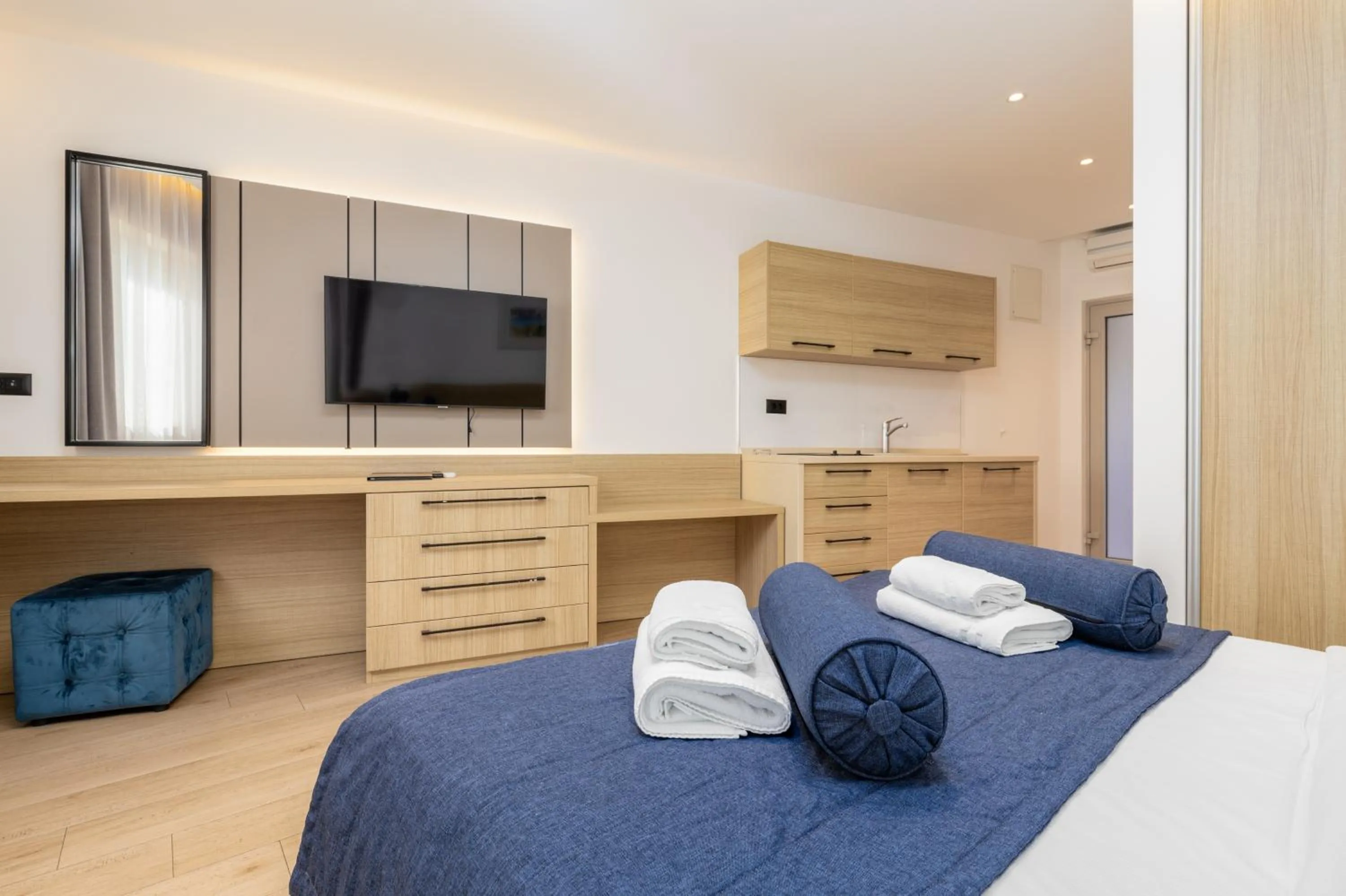 Bedroom, Bed in Poseidon The Beach Hotel