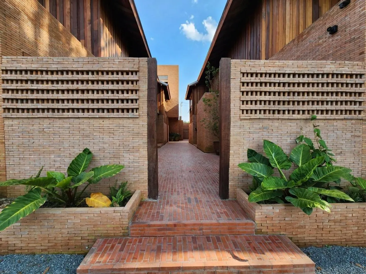 Property building in Athita The Hidden Court Chiang Saen Boutique Hotel