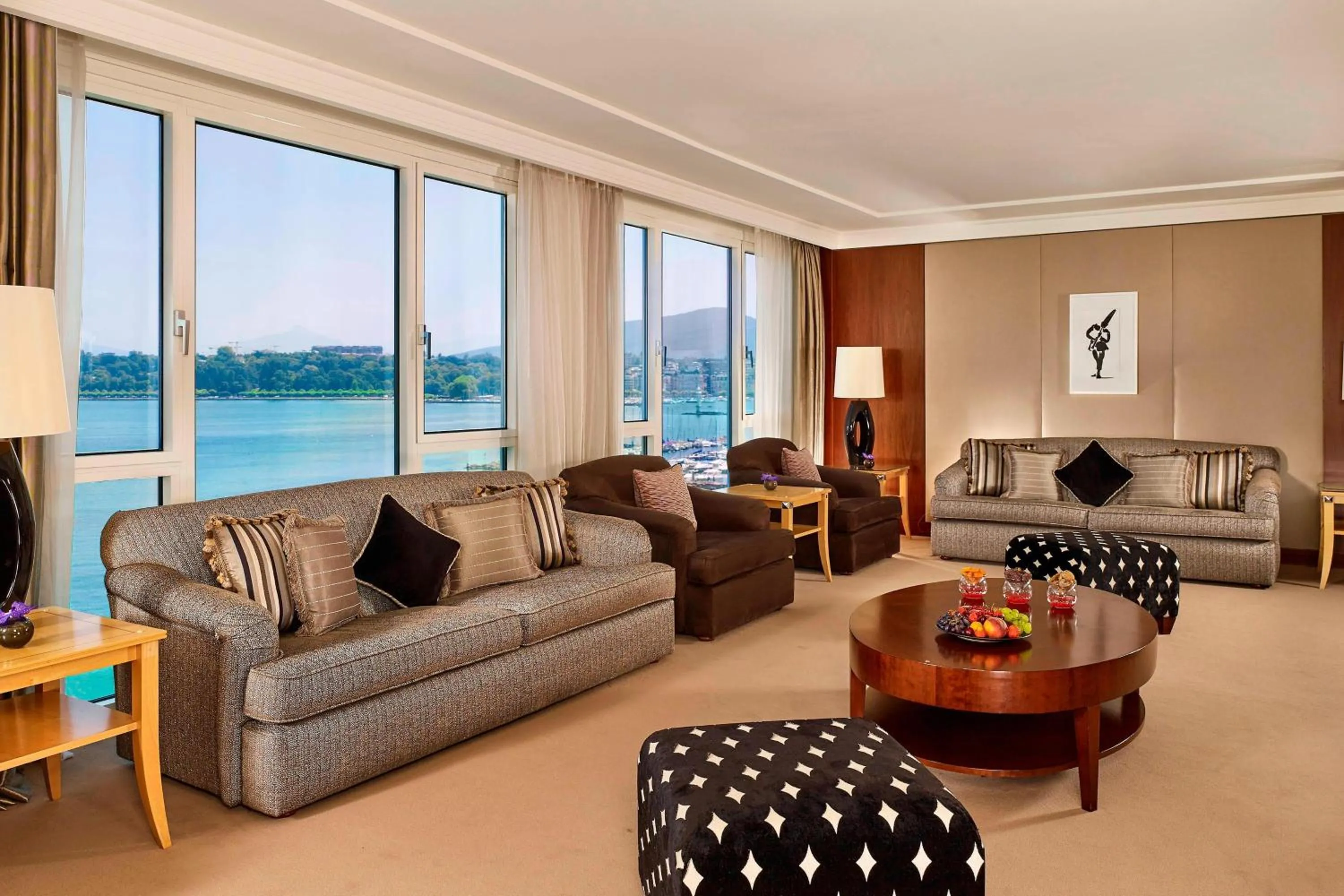Living room in Hotel President Wilson, a Luxury Collection Hotel, Geneva