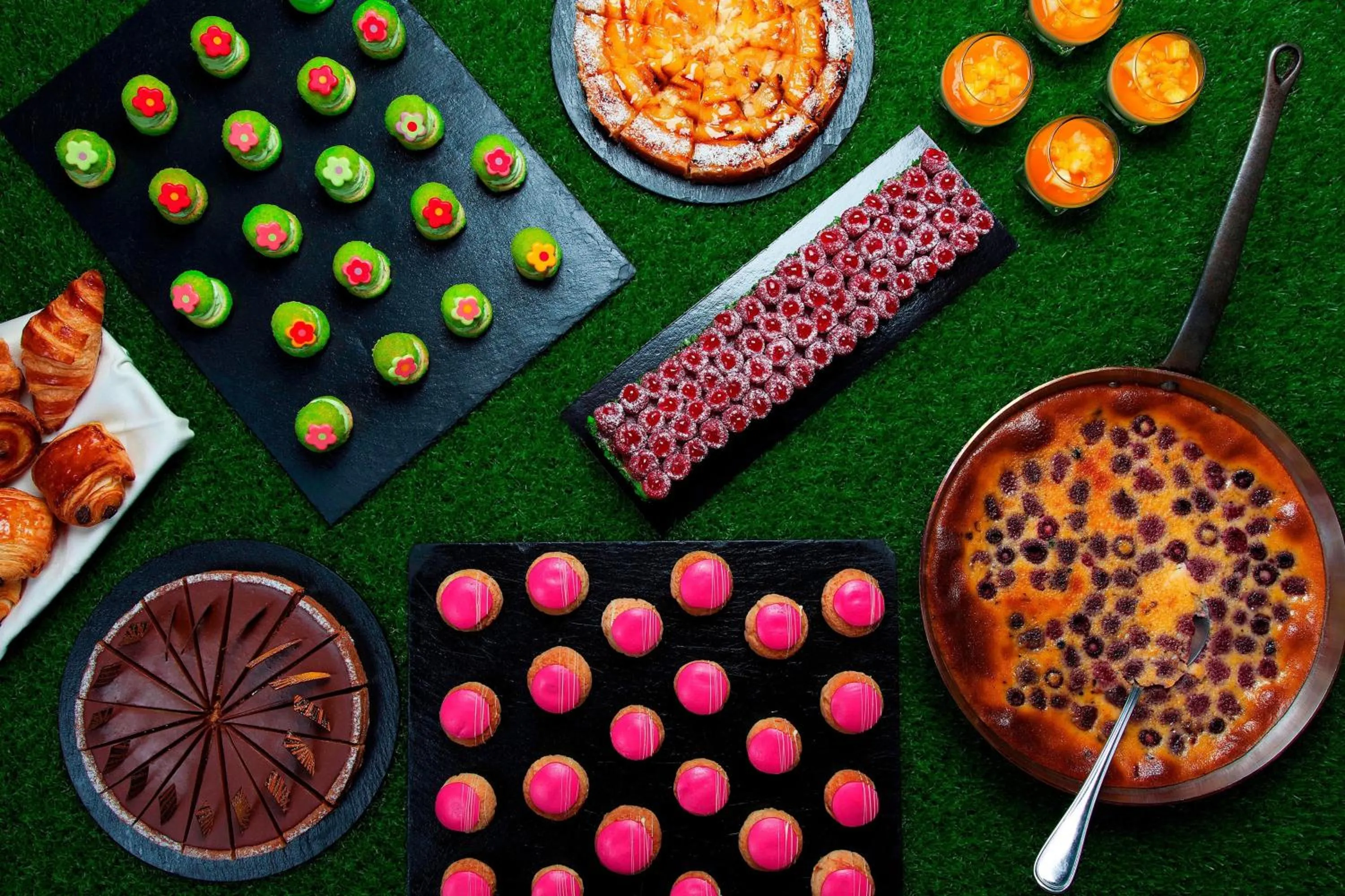 Restaurant/places to eat in Hotel President Wilson, a Luxury Collection Hotel, Geneva