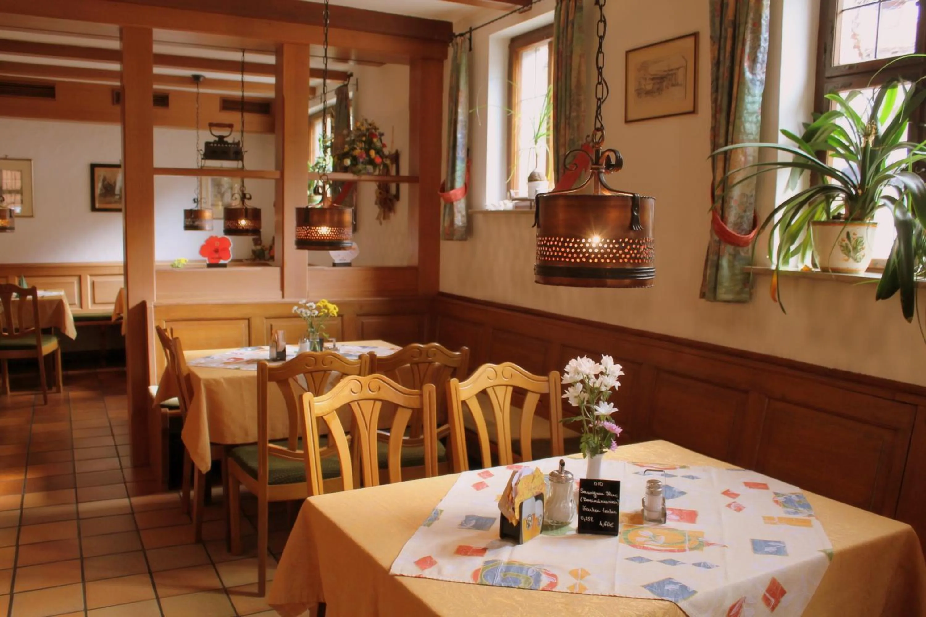 Restaurant/places to eat in Schwarzes Lamm