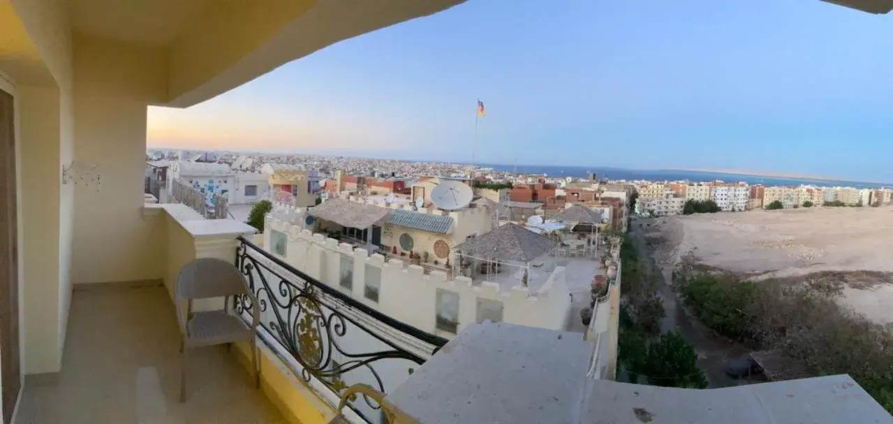 Two-Bedroom Apartment with Sea View in Bahga Palace 5 Residential Apartments Two-Bedroom Apartment with Sea View in Bahga Palace 5 Residential Apartments