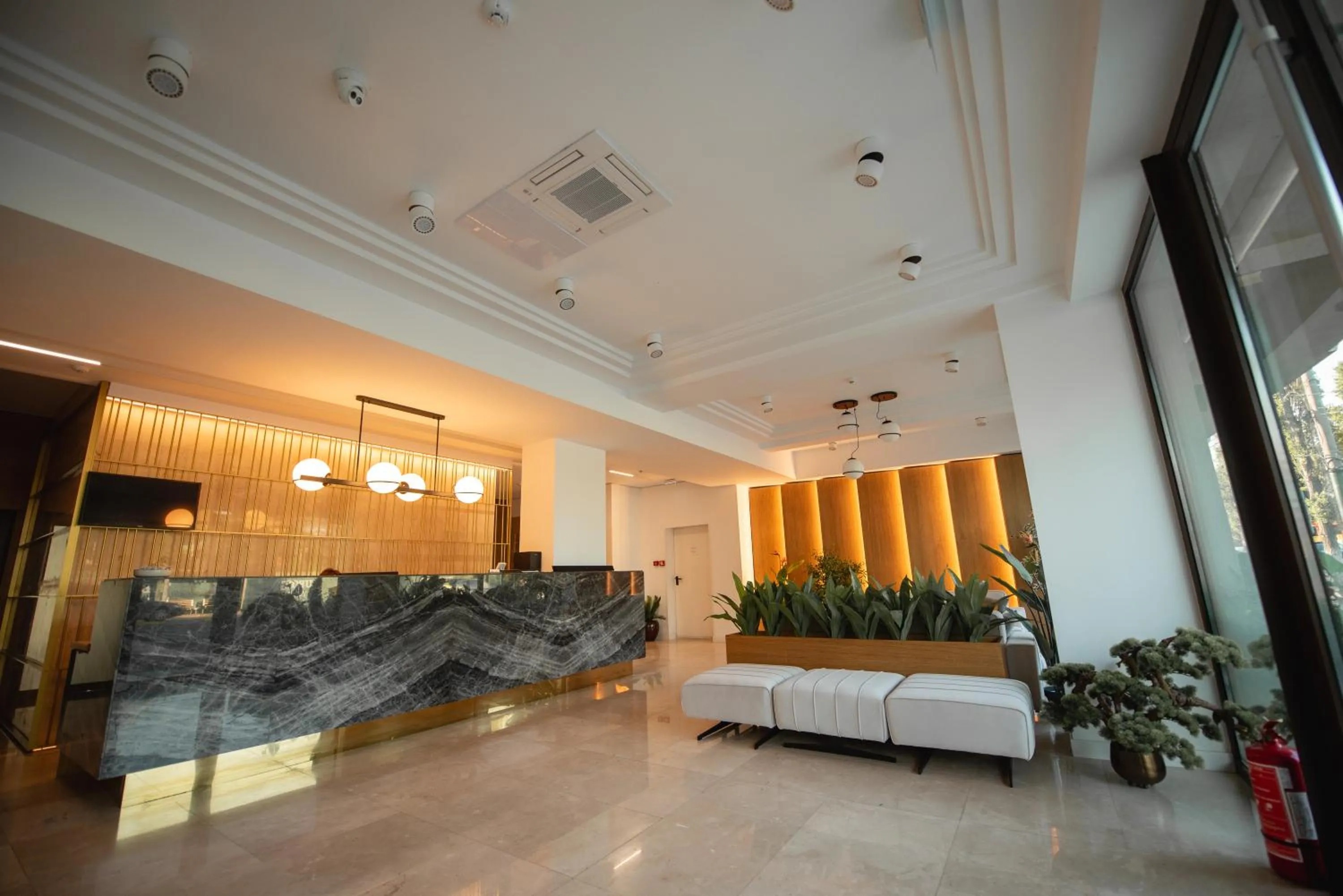 Lobby or reception in Solid Magic Apart Hotel