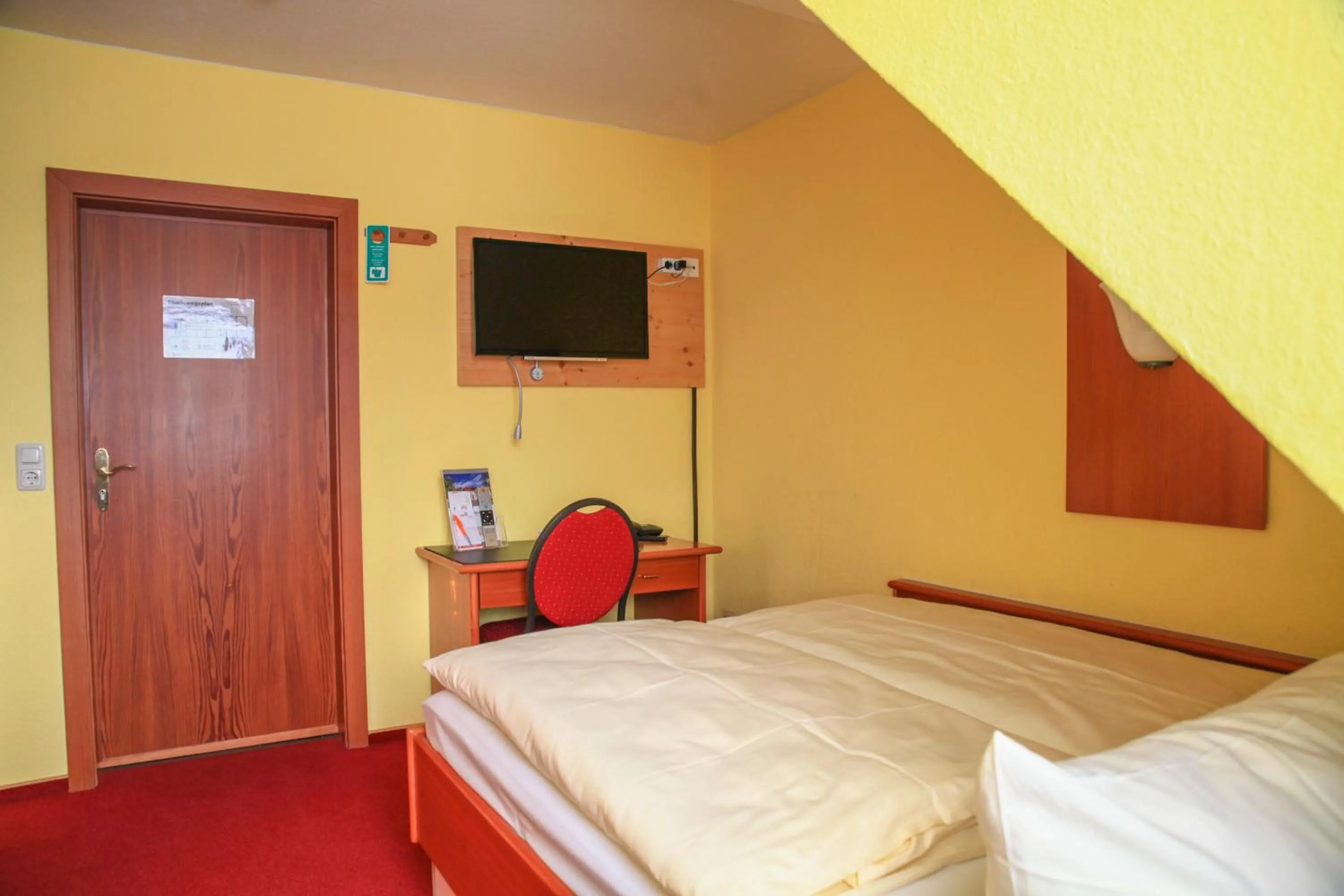 Bedroom, Bed in Hotel garni Harzer Hof