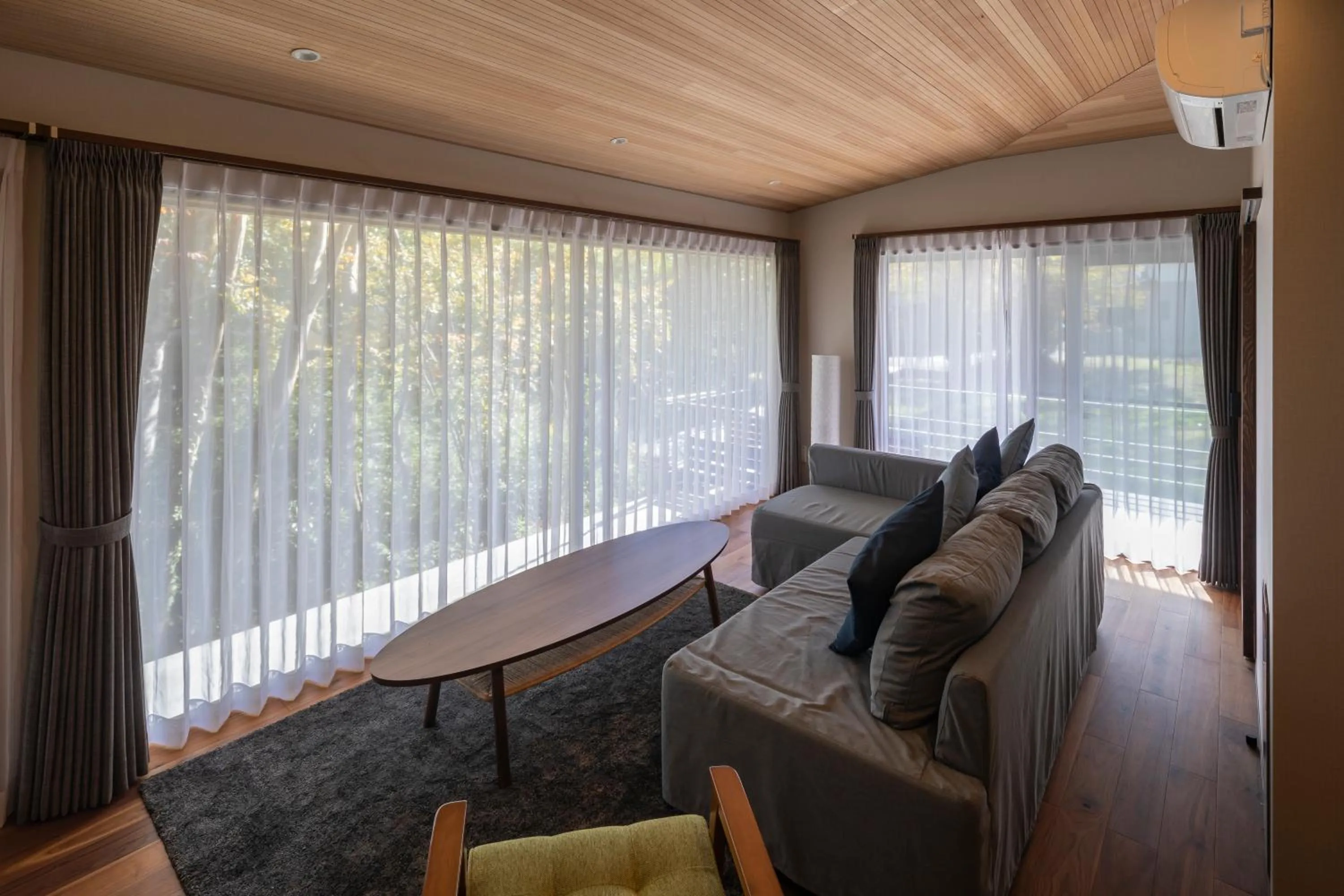 Living room in Hotel Sengokuhara 533