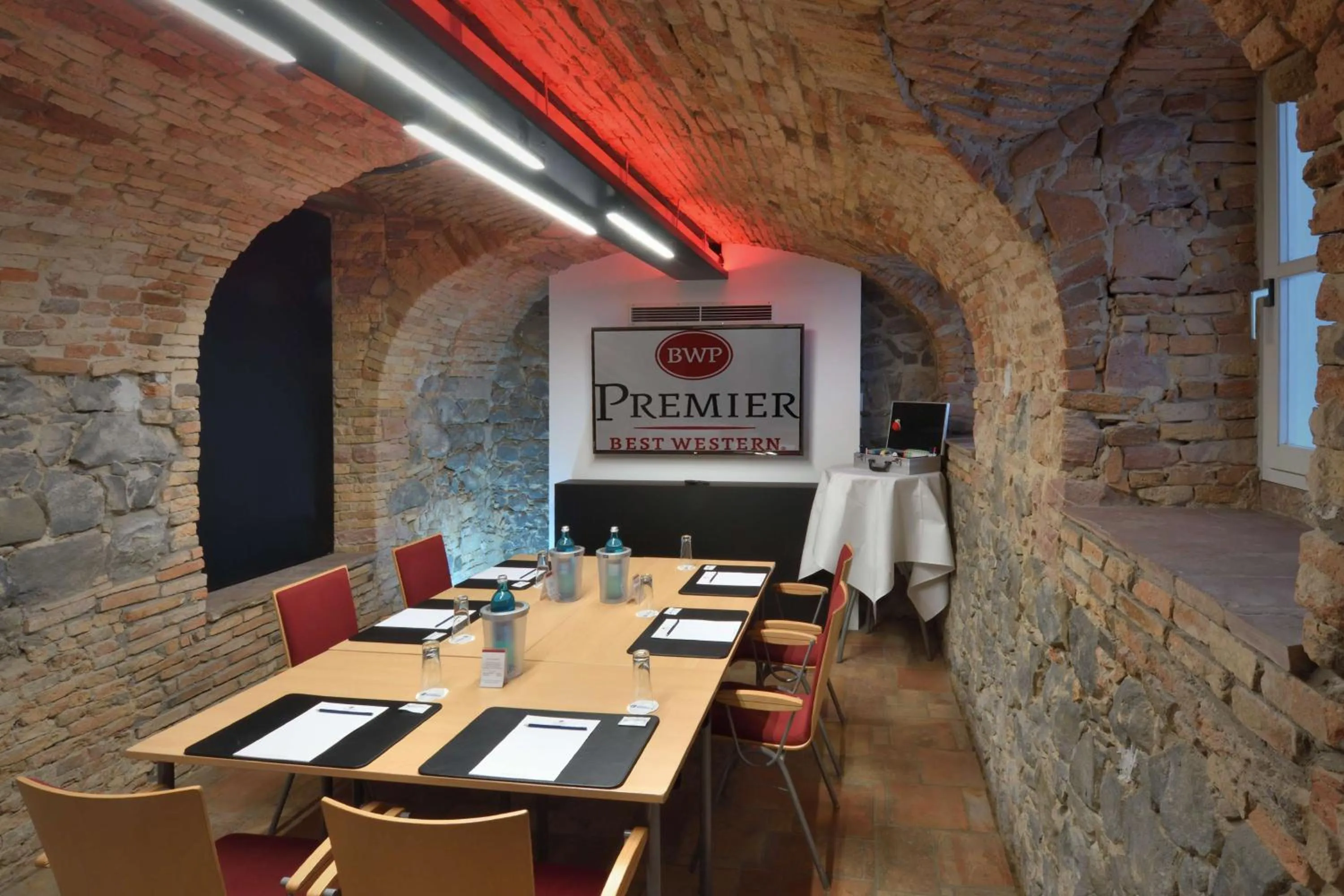 Meeting/conference room in Best Western Premier Hotel Villa Stokkum