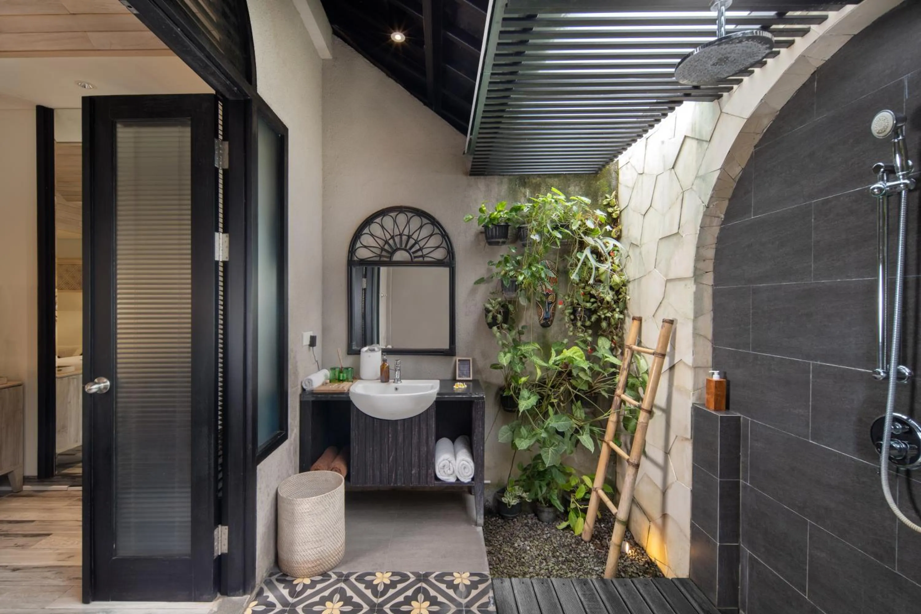 Shower in AmantraNa Canggu