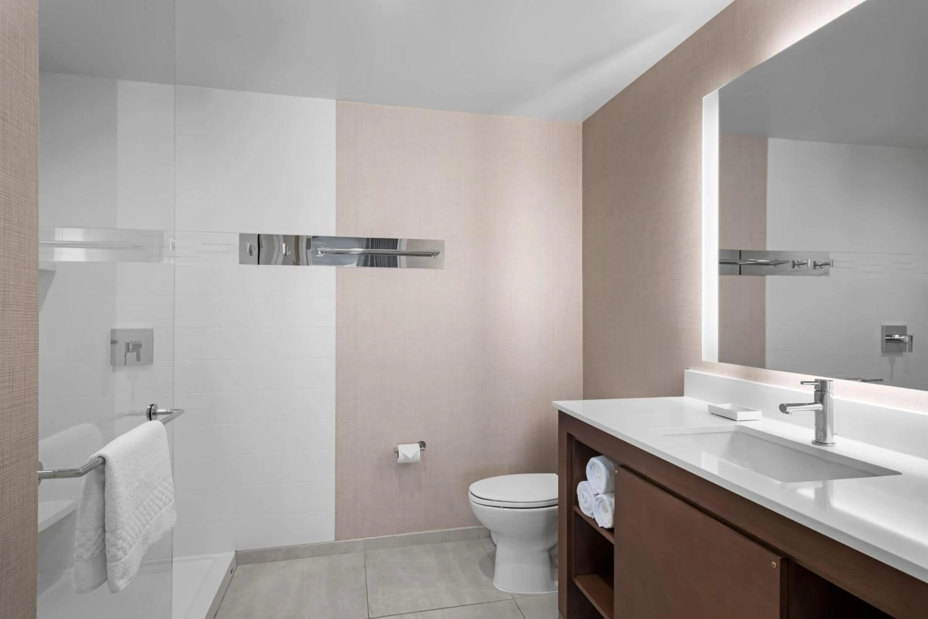 Bathroom in Residence Inn by Marriott Marina del Rey