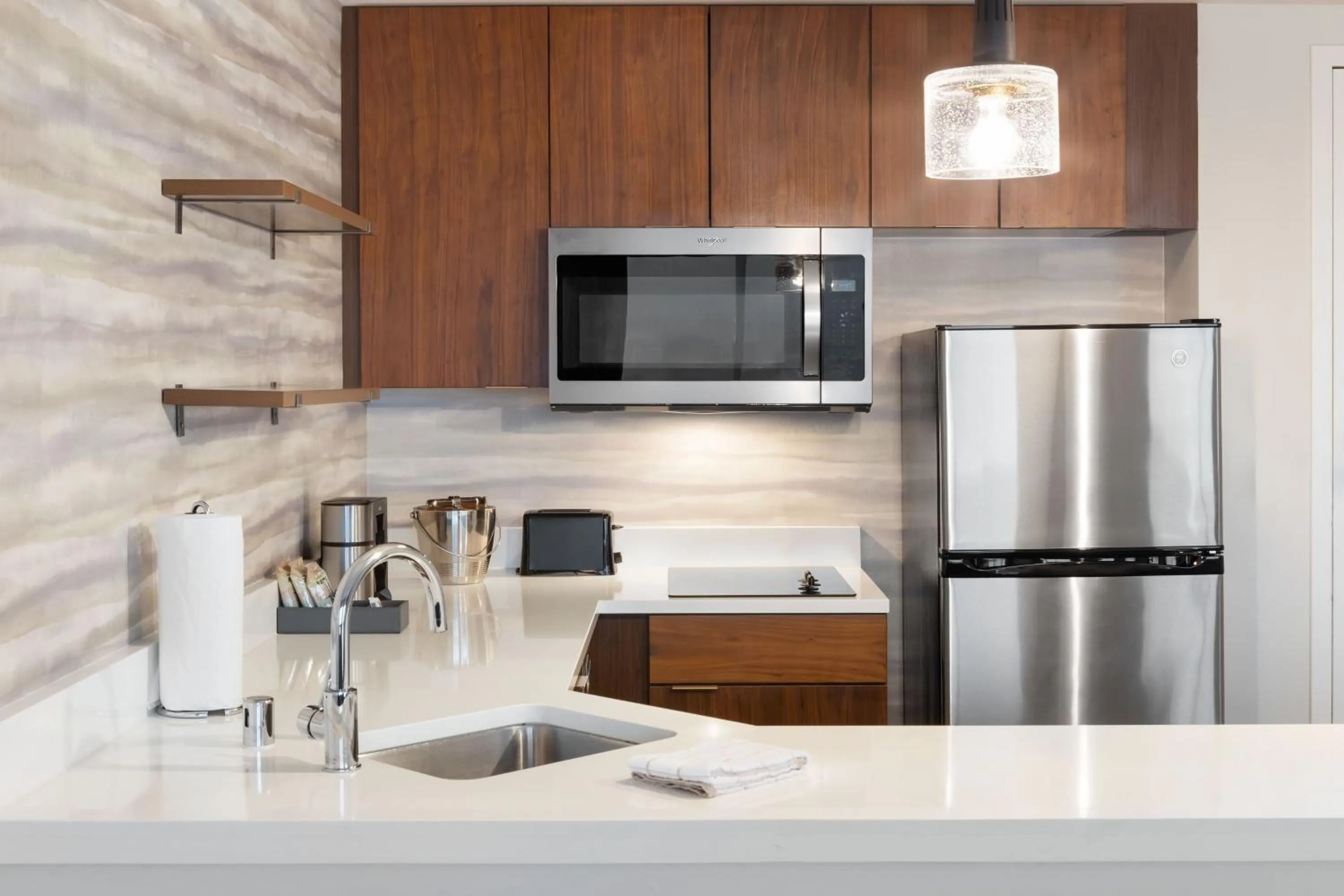 Kitchen or kitchenette in Residence Inn by Marriott Marina del Rey