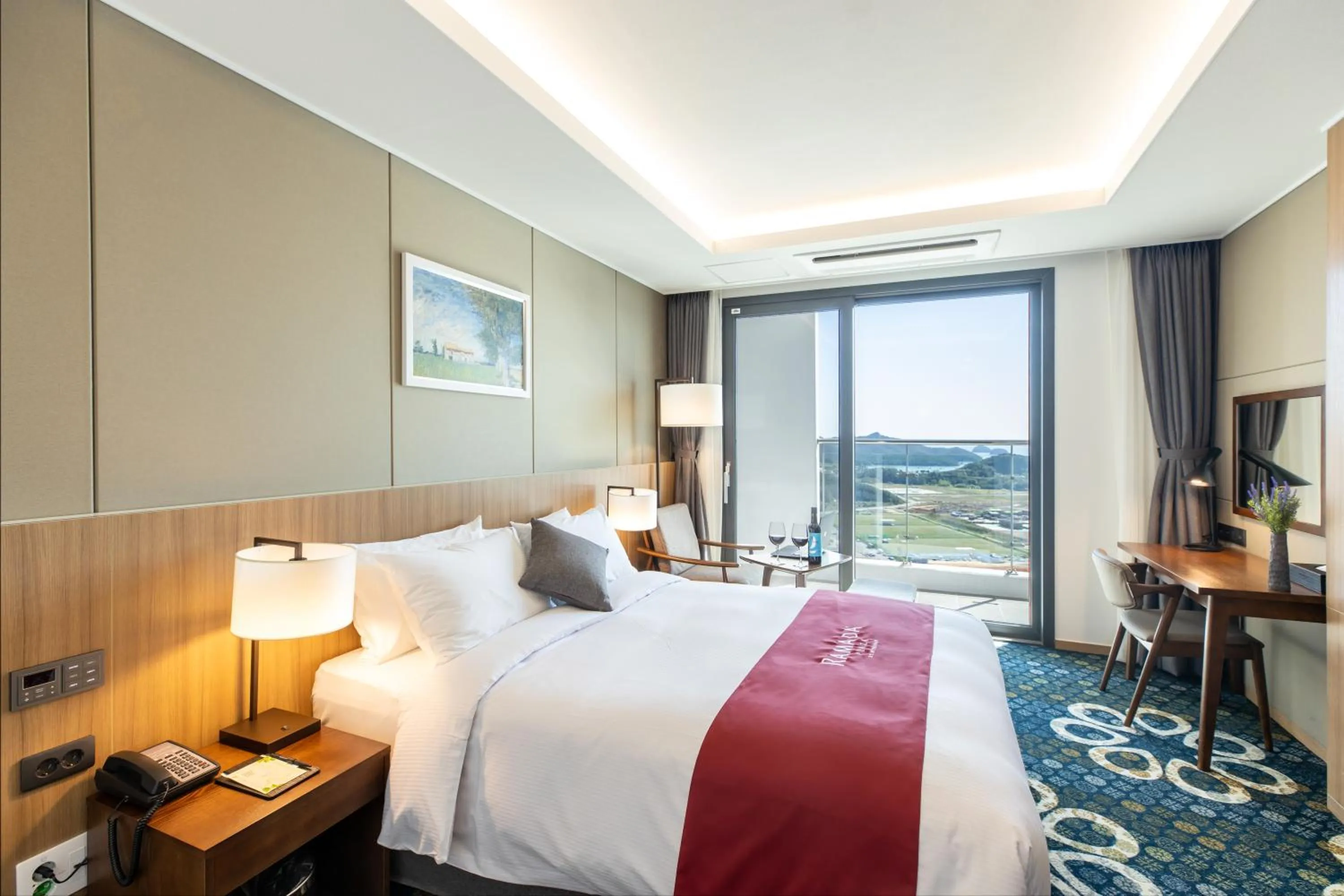 Bed in Ramada Plaza by Wyndham Dolsan Yeosu