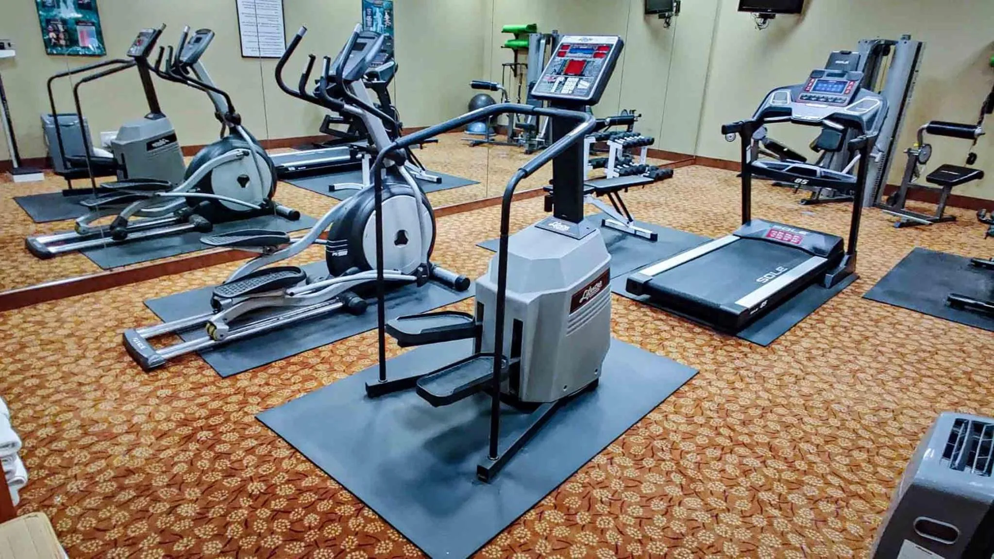 Fitness centre/facilities in Doubletree By Hilton Owatonna