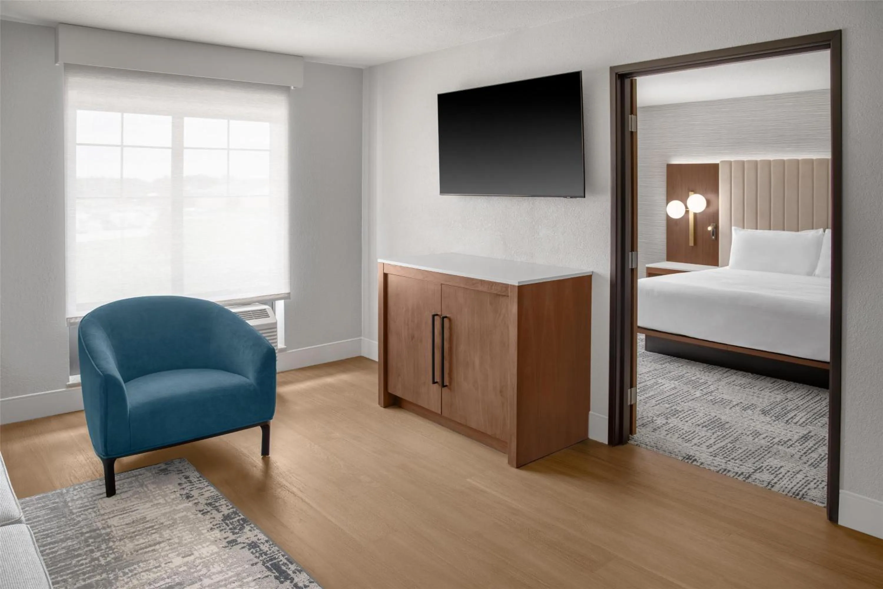 Bed in Doubletree By Hilton Owatonna