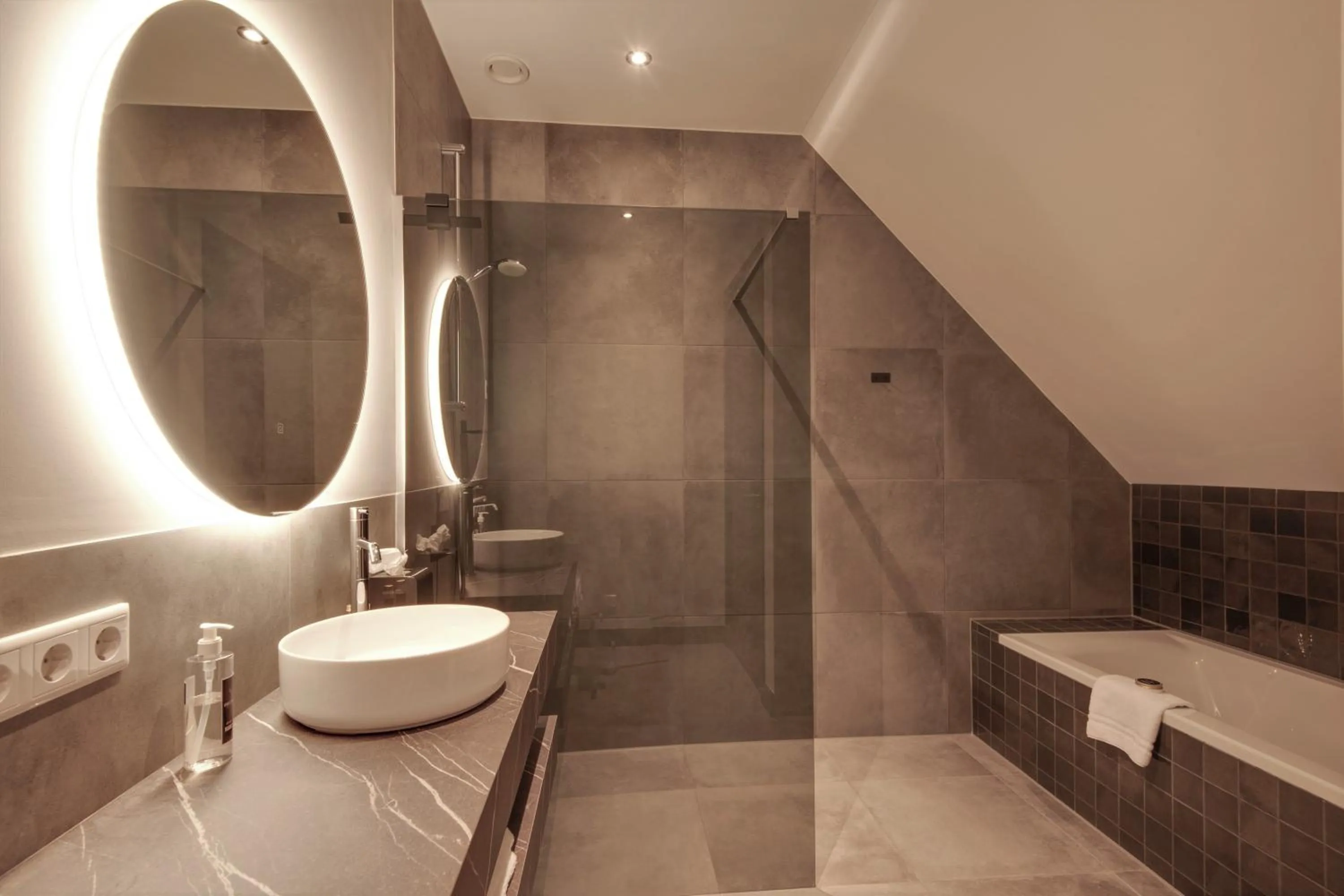 Bathroom in Op dn Kreijtenberg