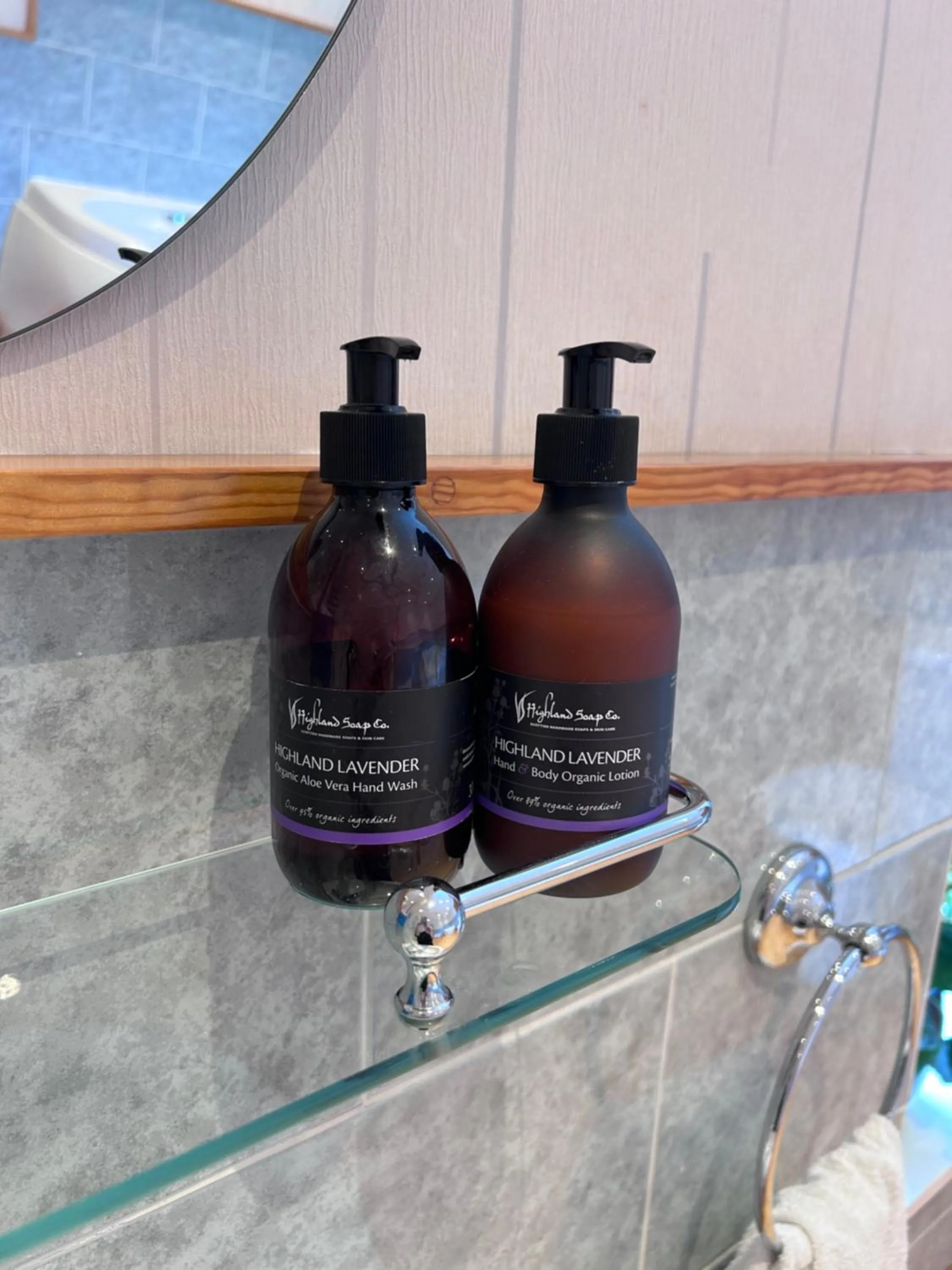 Bathroom in Ardmor Guest House