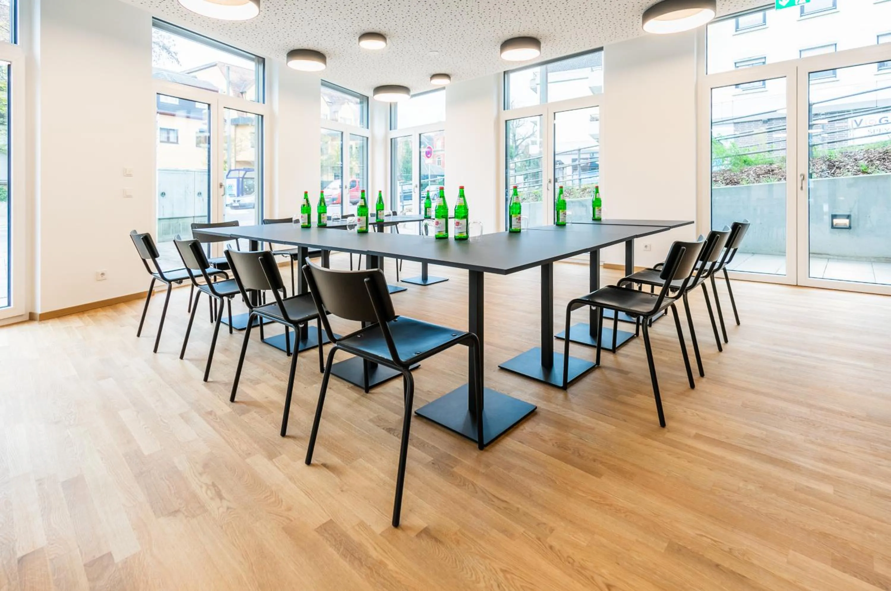 Meeting/conference room in GuestHouse Speyer