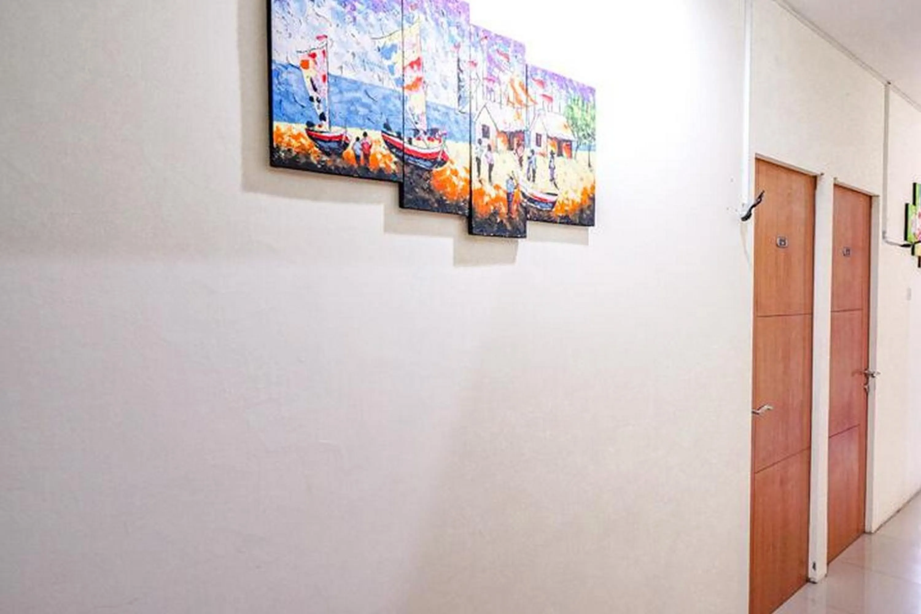 Property building in RedDoorz at Mayjen Sungkono Surabaya