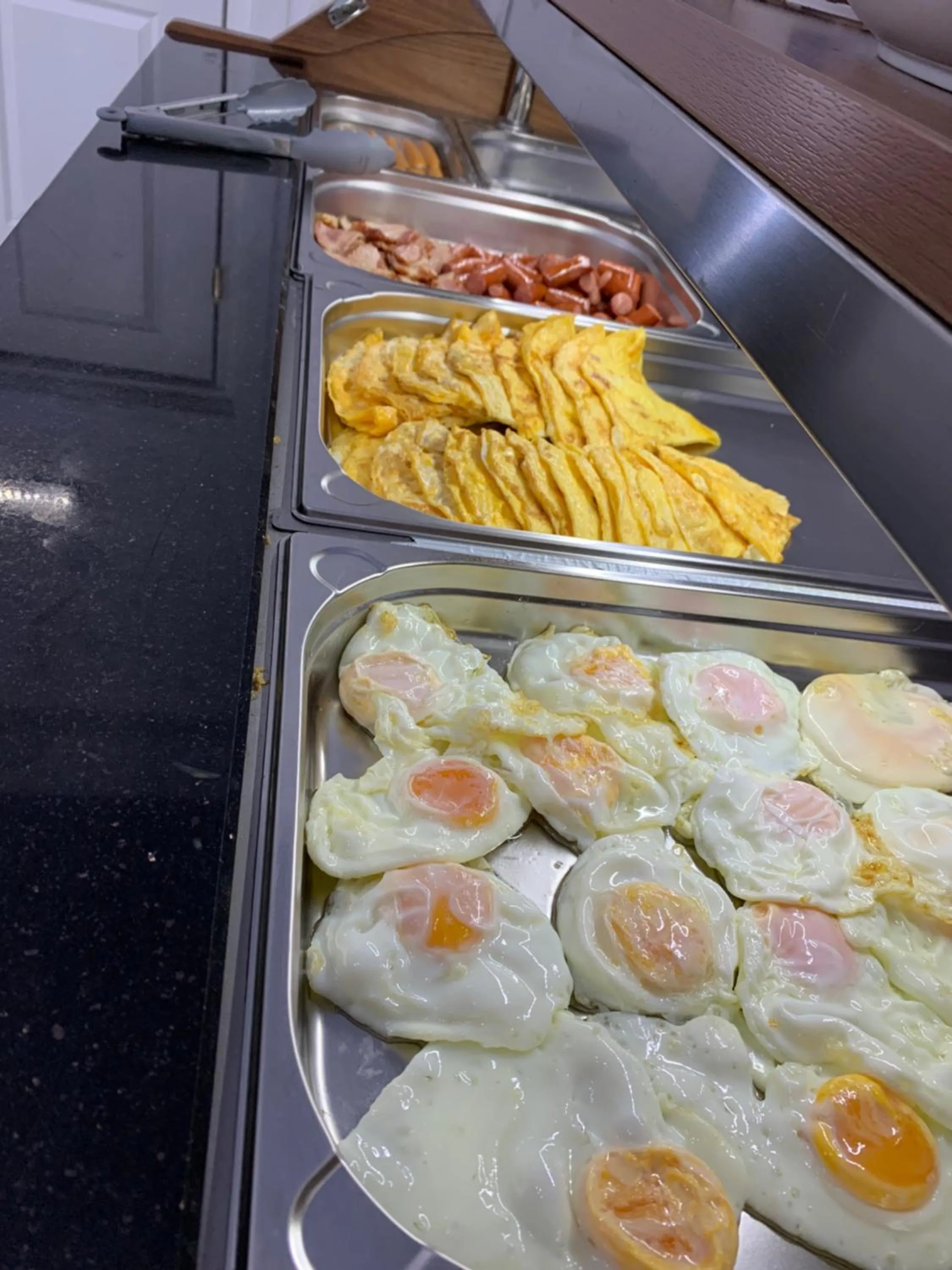 Breakfast in Hotel Tadora