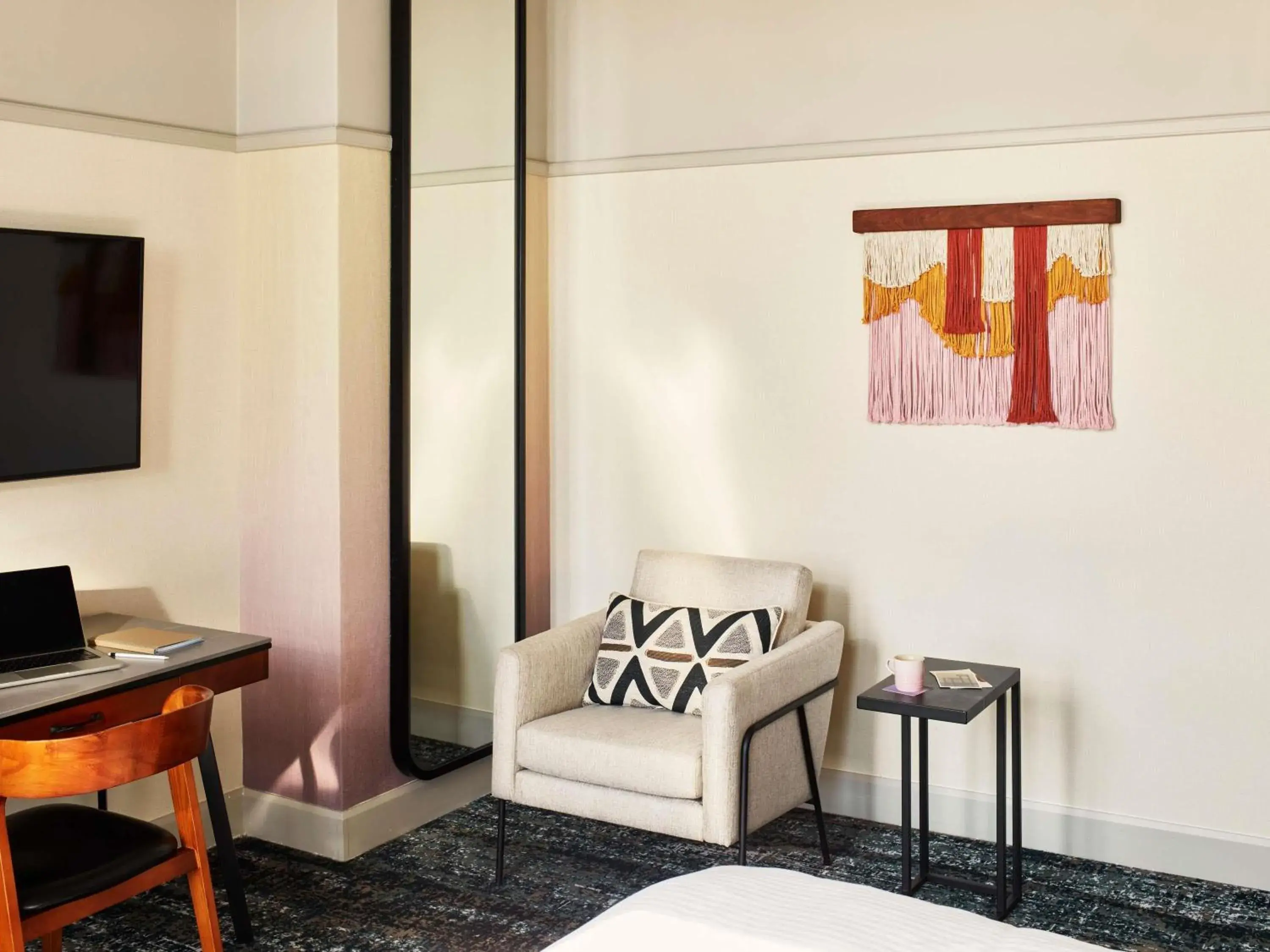 General Admission Twin Room in HYDE JOHANNESBURG ROSEBANK General Admission Twin Room in HYDE JOHANNESBURG ROSEBANK