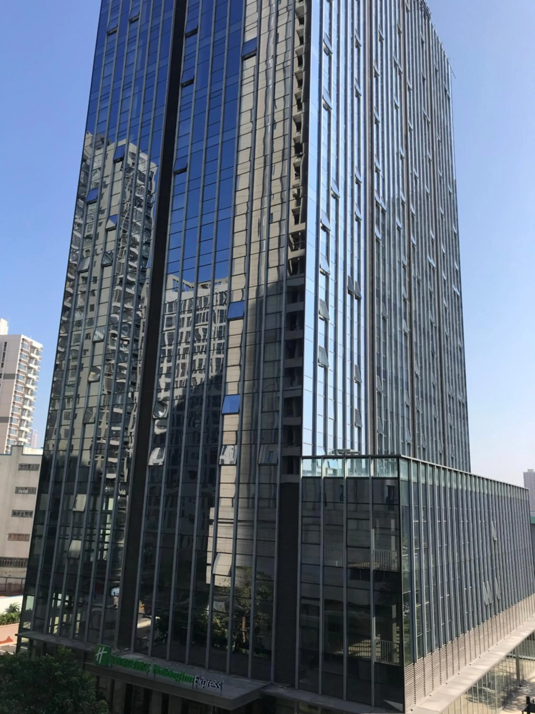 Property building in Holiday Inn Express Shenzhen Haiyuan City by IHG