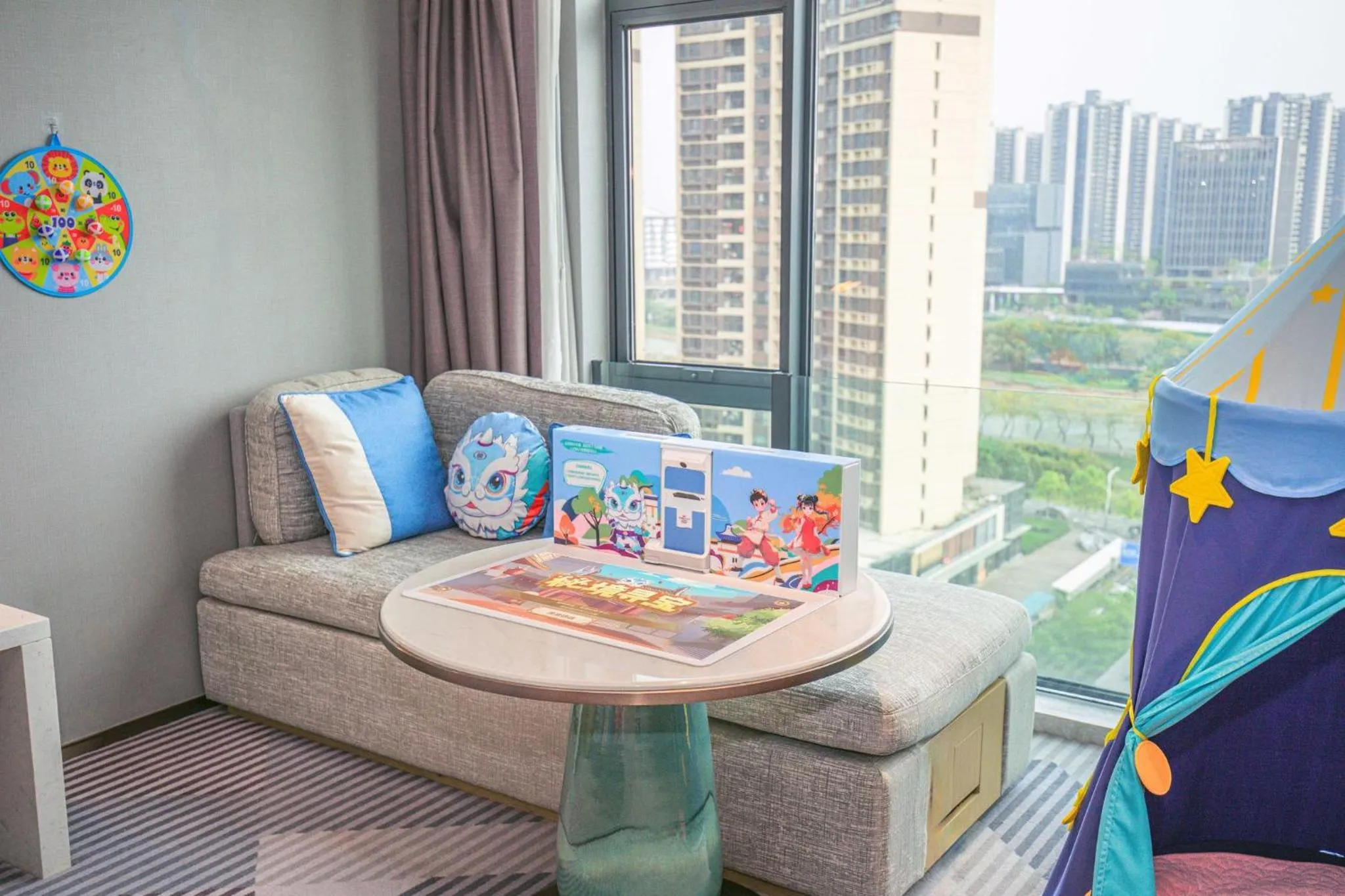 Photo of the whole room in Crowne Plaza Foshan Nanhai-an IHG Hotel