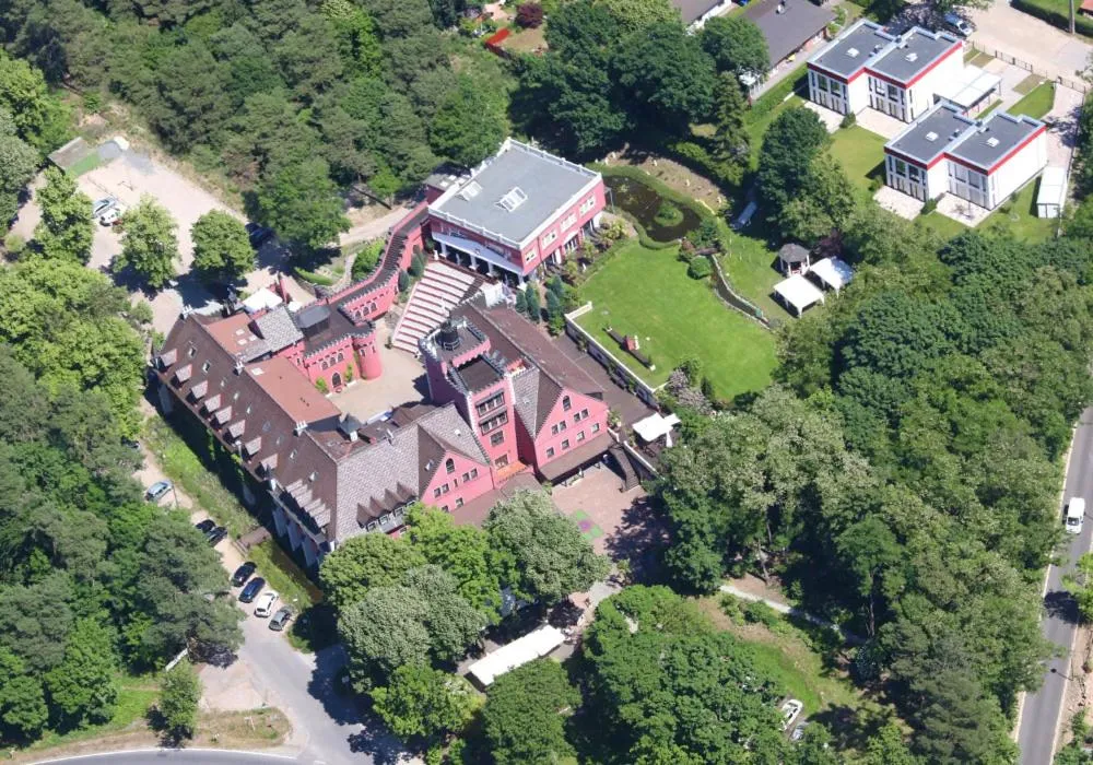 Bird's eye view in The Lakeside - Burghotel zu Strausberg