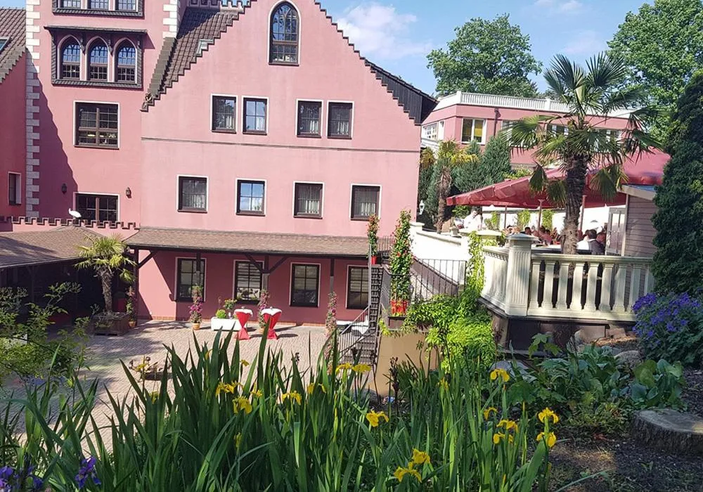 Neighbourhood in The Lakeside - Burghotel zu Strausberg
