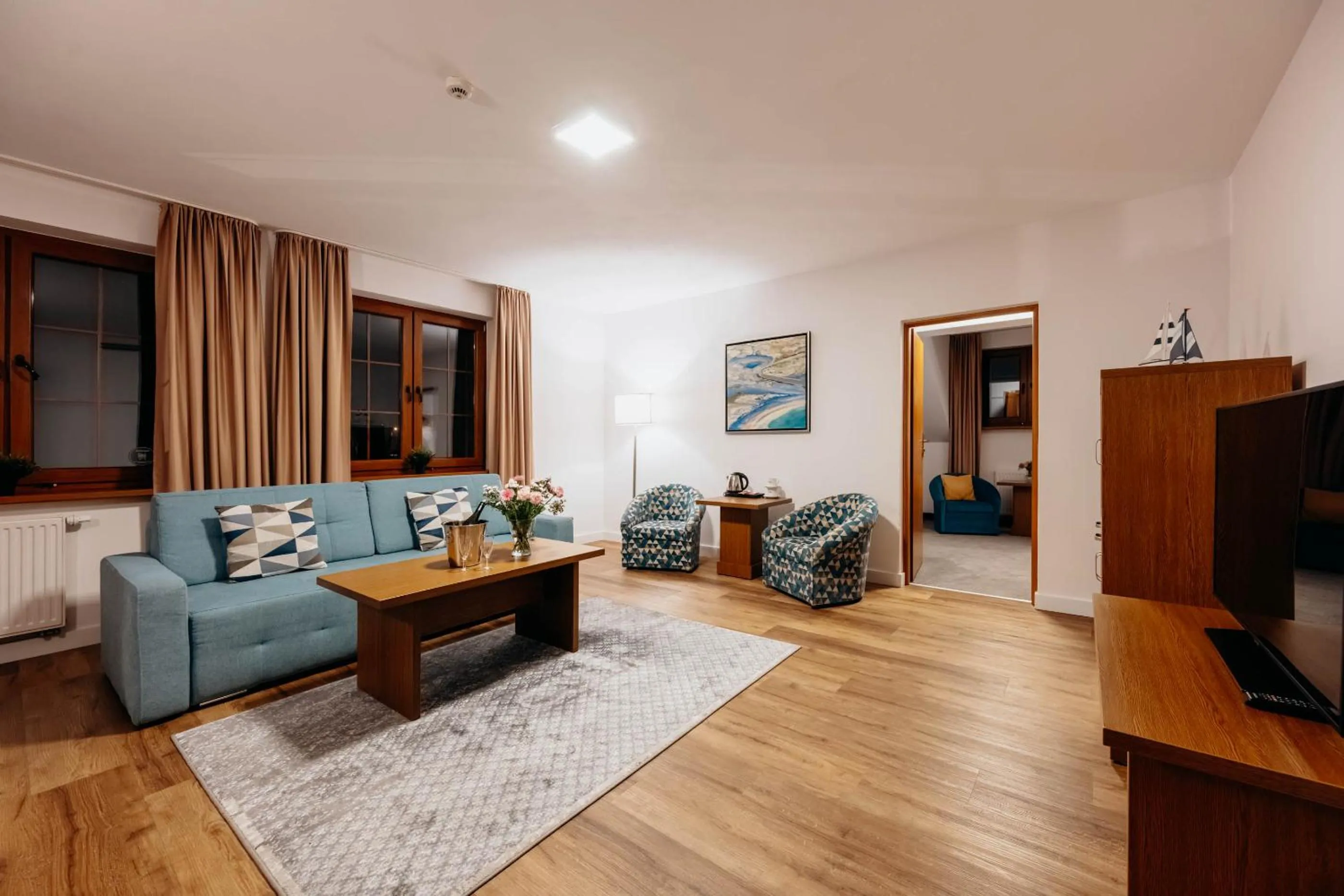 HOTEL CICHA WODA NIEPORĘT