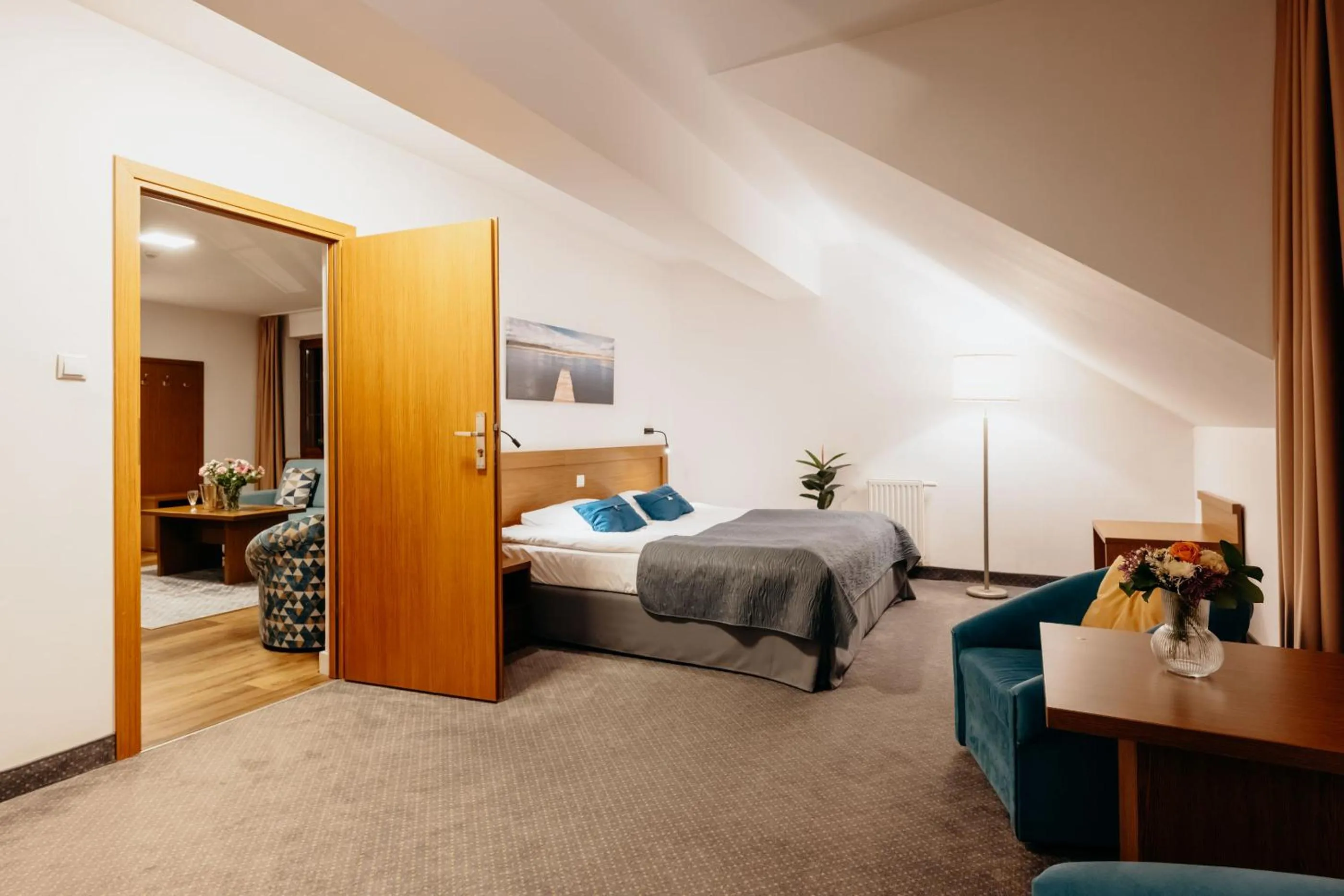 Bed in HOTEL CICHA WODA NIEPORĘT