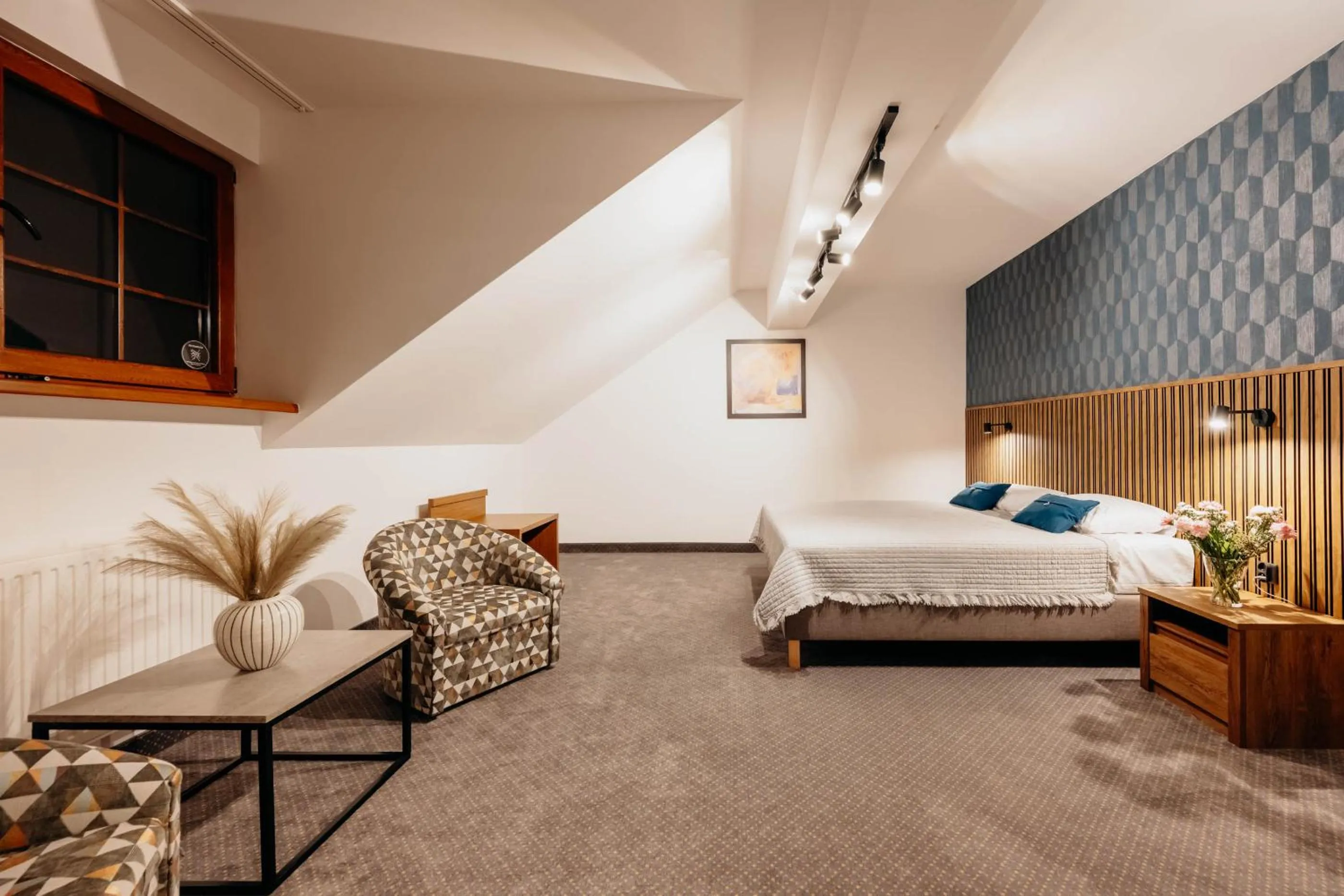 Bed in HOTEL CICHA WODA NIEPORĘT