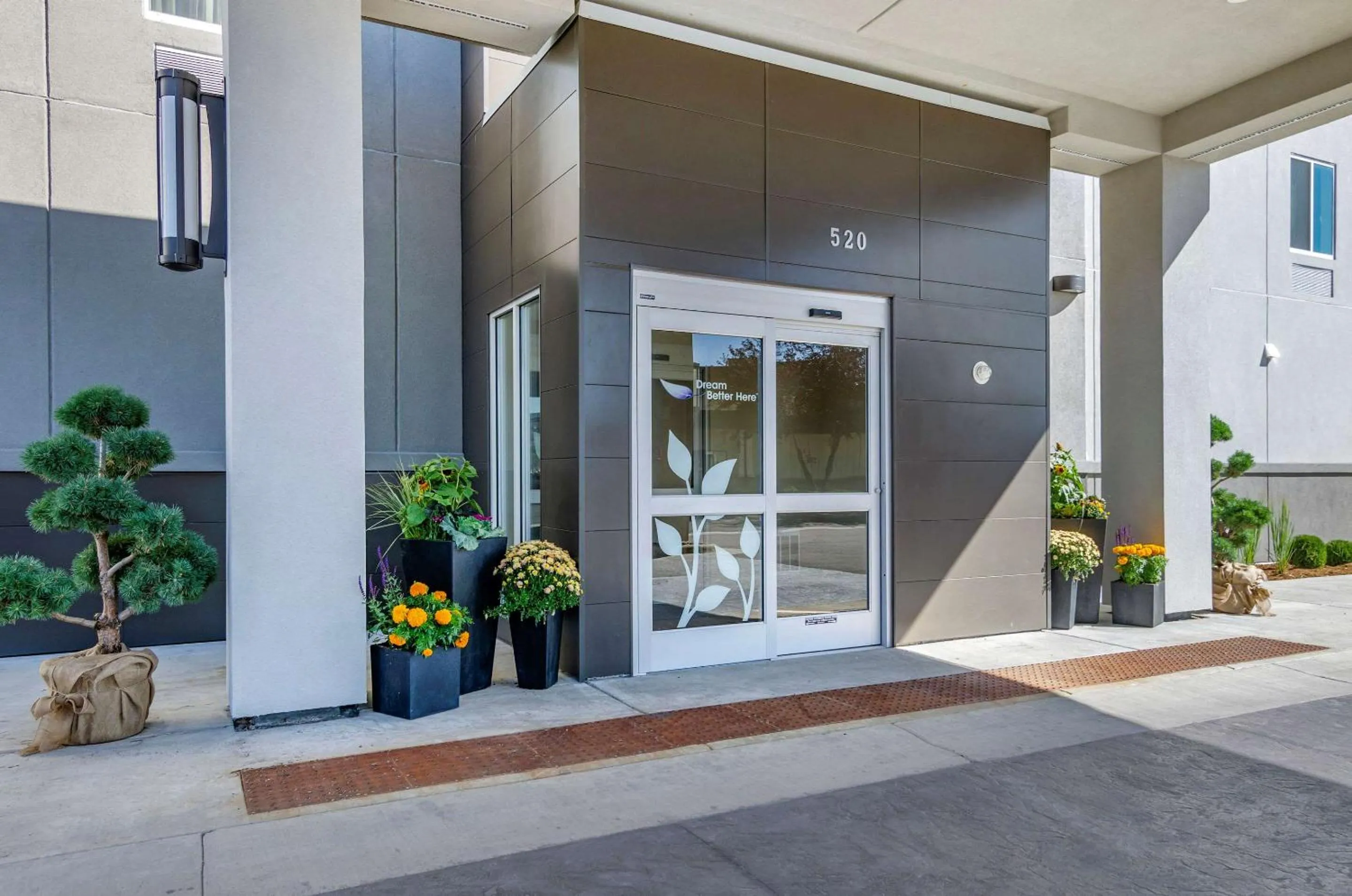 Property building in Sleep Inn & Suites Great Falls Airport